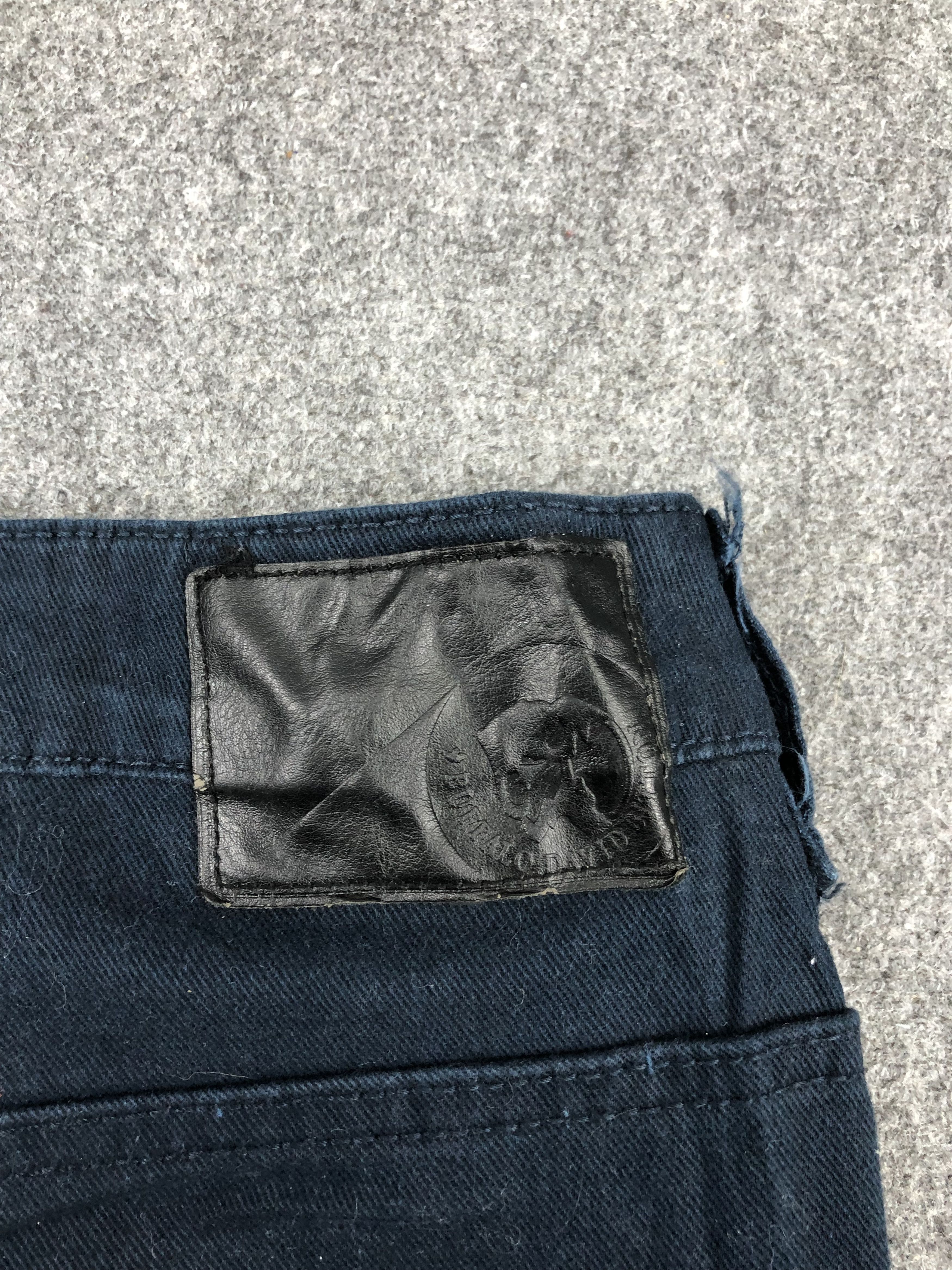 Buffalo David Bitton × Vintage Vintage Buffalo David Bitton Sam-X Basic Slim Fit Jeans Size US 40 / EU 56 - 5 Thumbnail