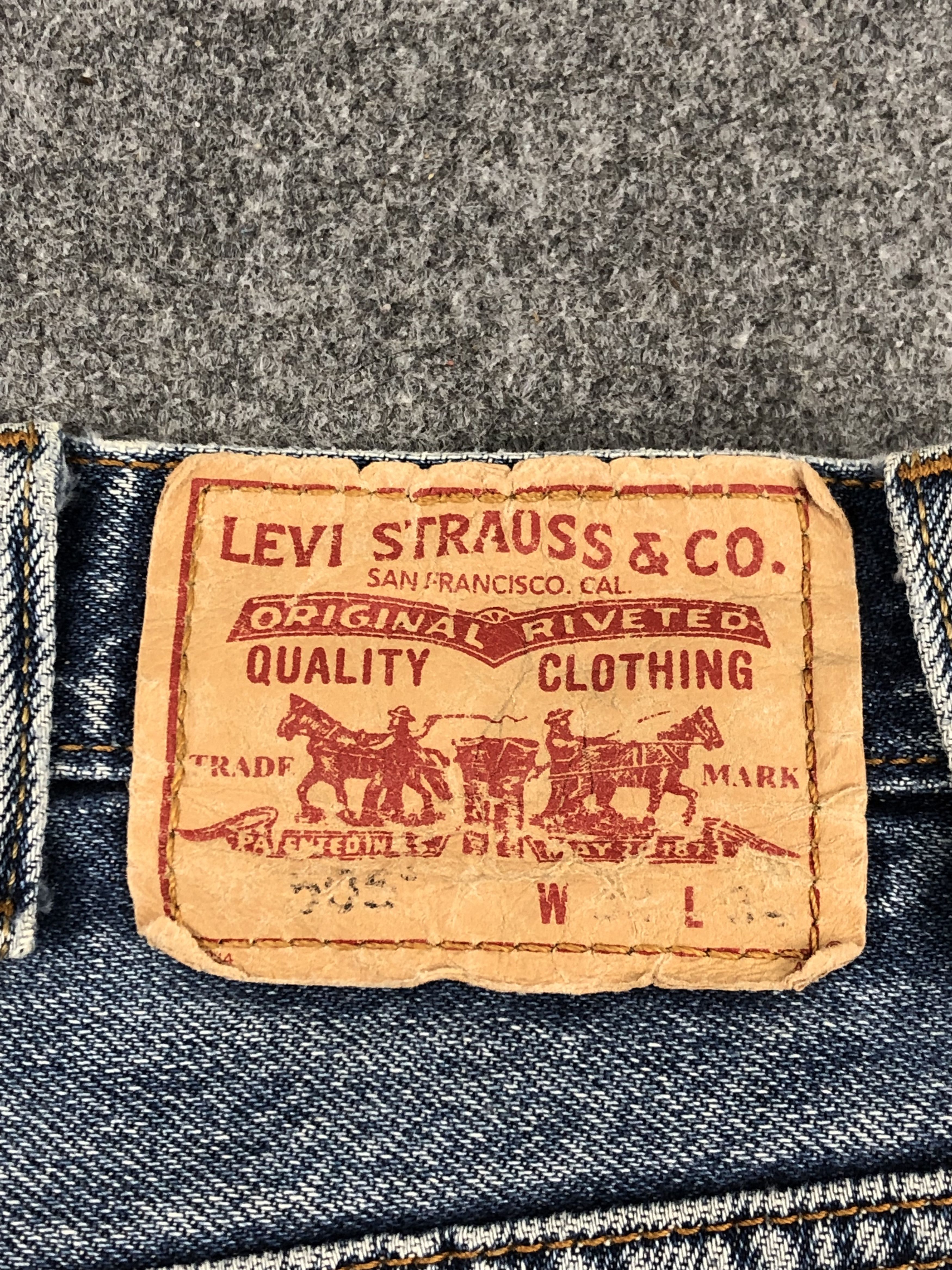 Levi's × Vintage Vintage Levis 505 Faded Blue Jeans Size US 37 - 5 Thumbnail