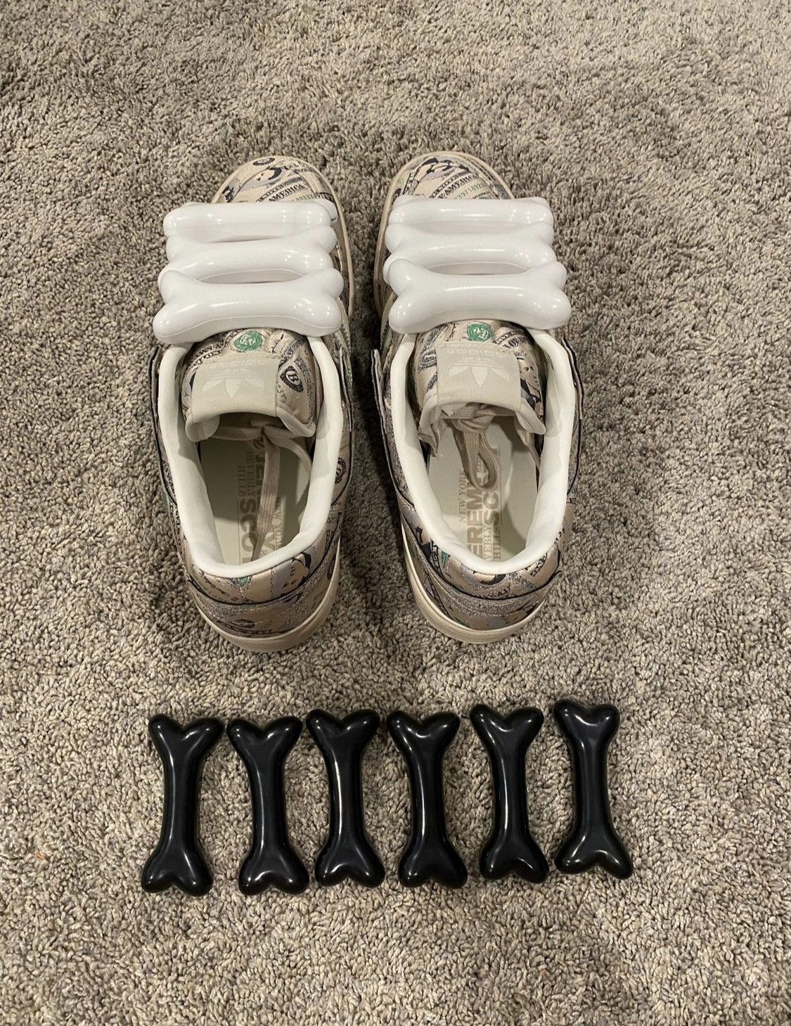 Jeremy Scott 2 sets of Adidas Jeremy Scott Bones Size ONE SIZE - 4 Thumbnail