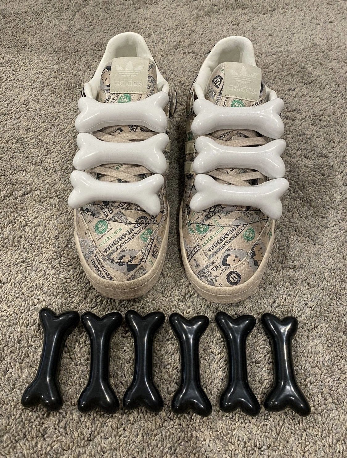Jeremy Scott 2 sets of Adidas Jeremy Scott Bones Size ONE SIZE - 2 Thumbnail