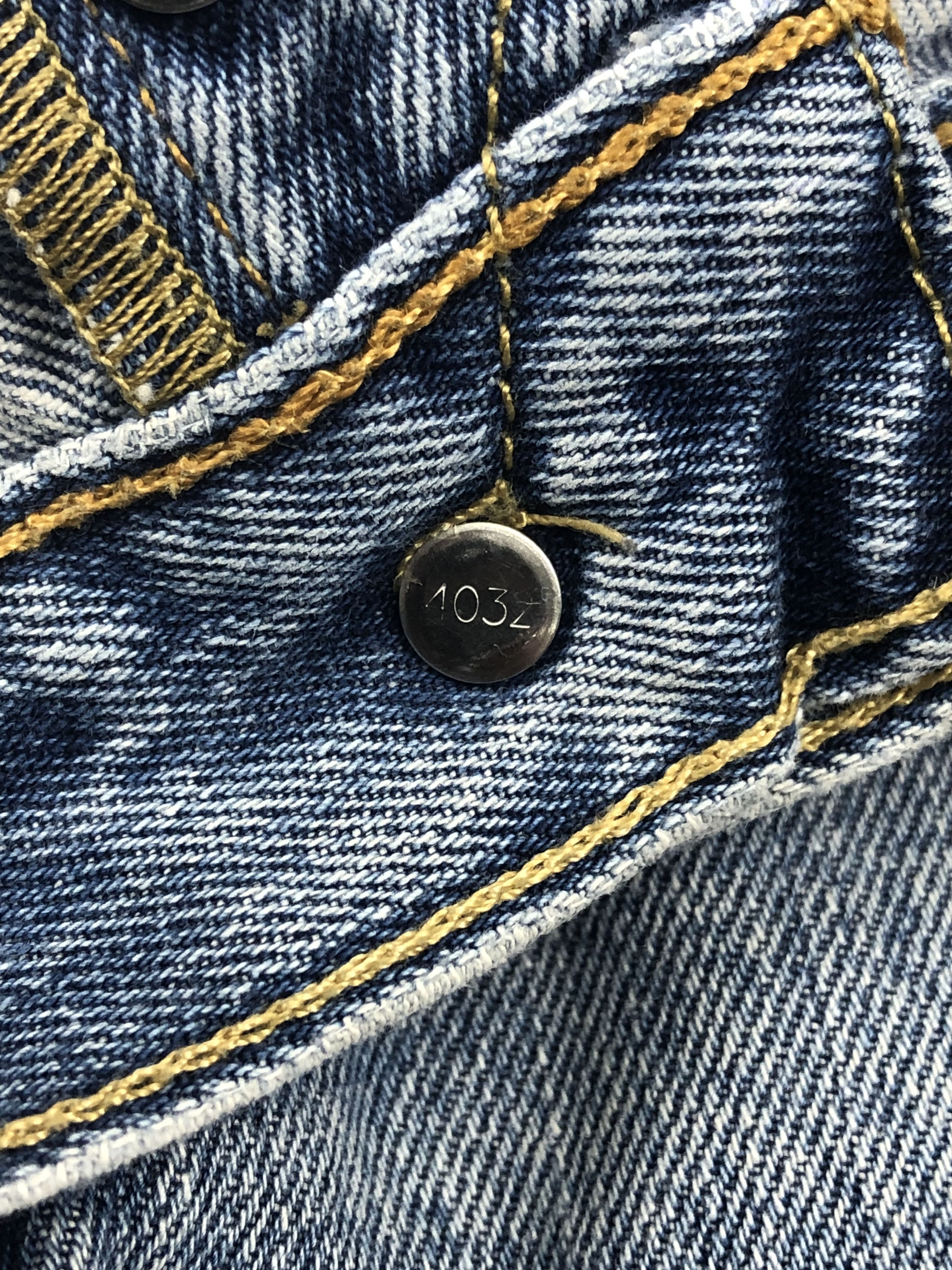 Levi's × Vintage Vintage Levis 501 Faded Blue Jeans Size US 37 - 13 Thumbnail