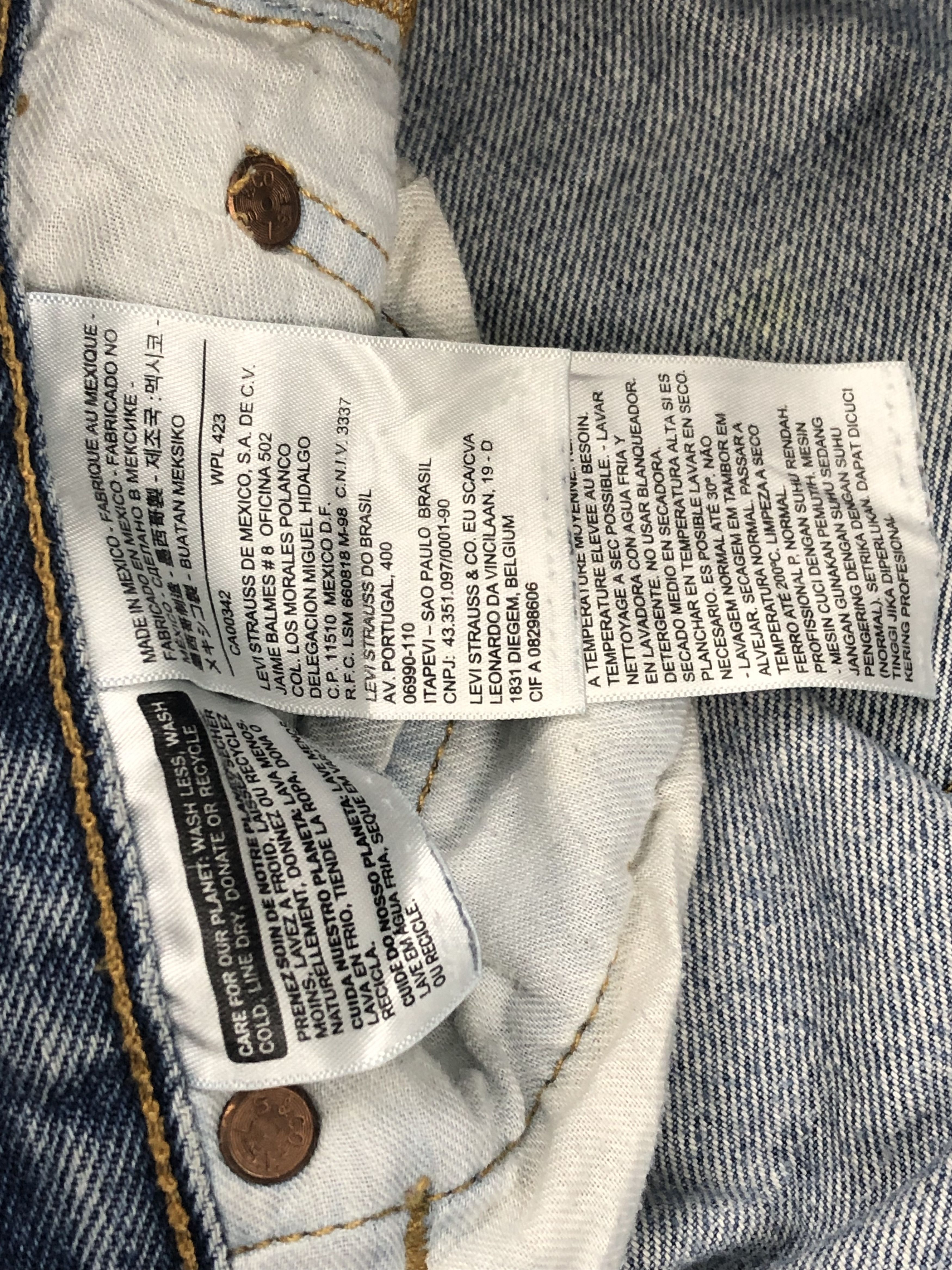 Levi's × Vintage Vintage Levis 501 Faded Blue Jeans Size US 37 - 7 Thumbnail