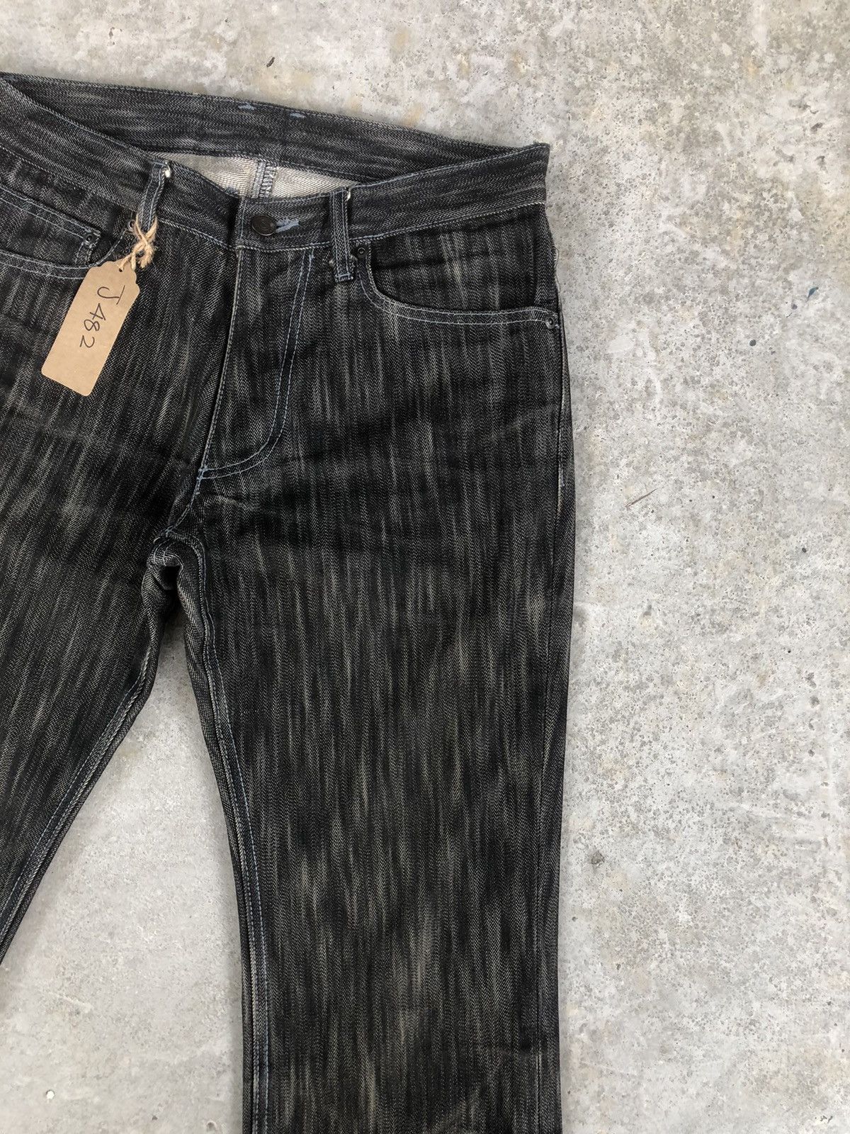 If Six Was Nine Monsieur Flared Jeans Hickory Distressed Jeans Size US 31 - 7 Thumbnail