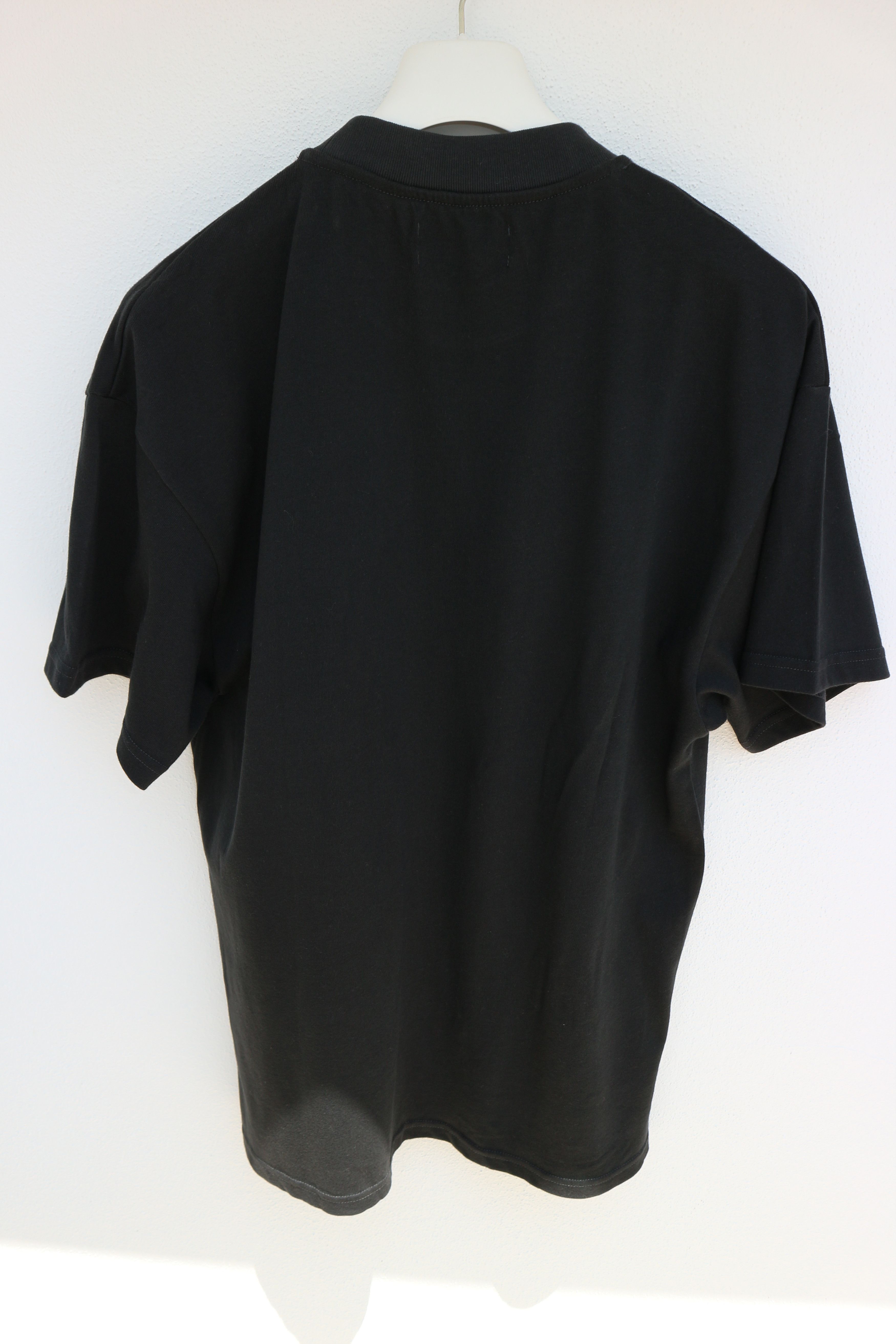 Represent Clo. Brand new Vintage 'Reign in pain' t-shirt Size US S / EU 44-46 / 1 - 8 Thumbnail