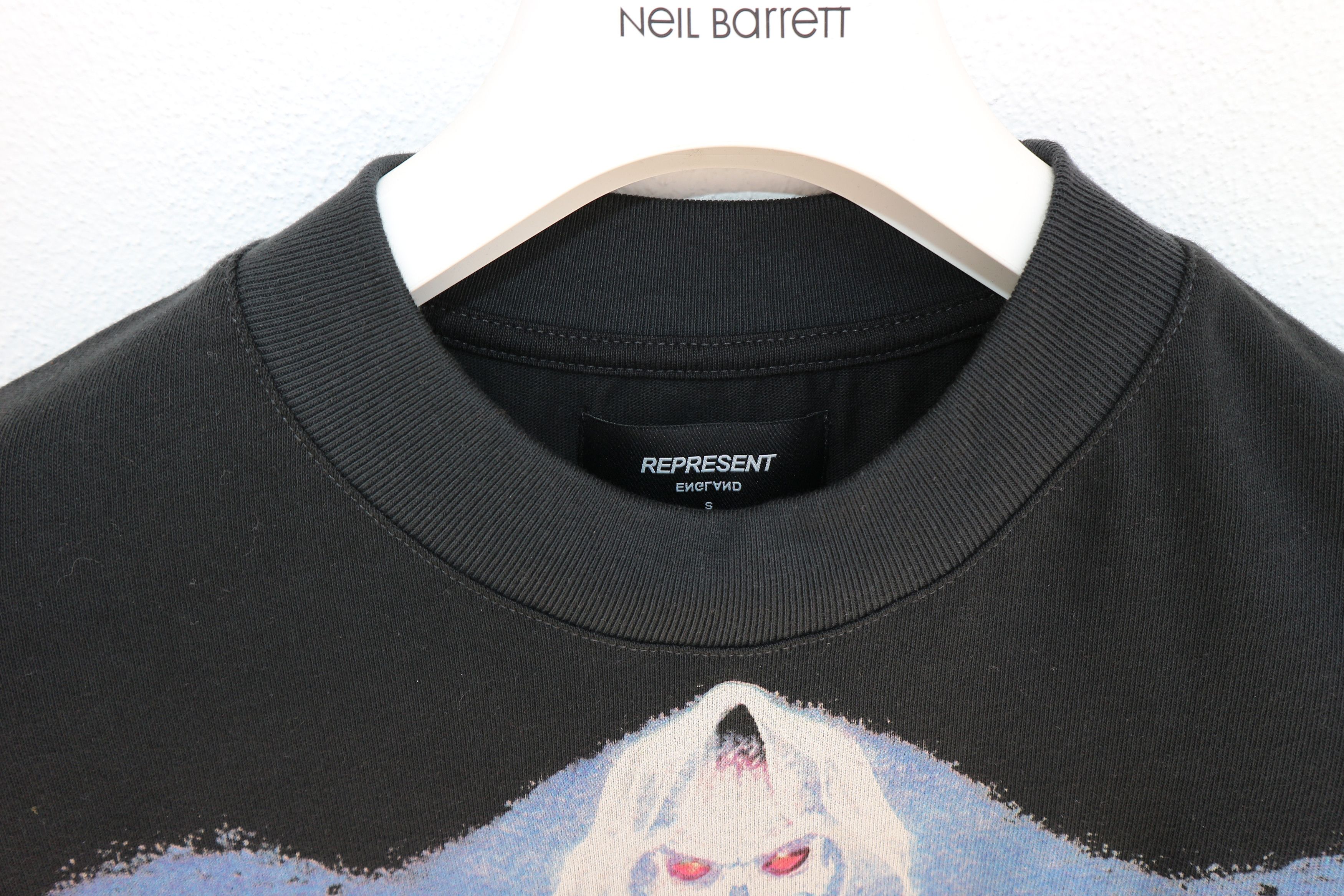 Represent Clo. Brand new Vintage 'Reign in pain' t-shirt Size US S / EU 44-46 / 1 - 5 Thumbnail