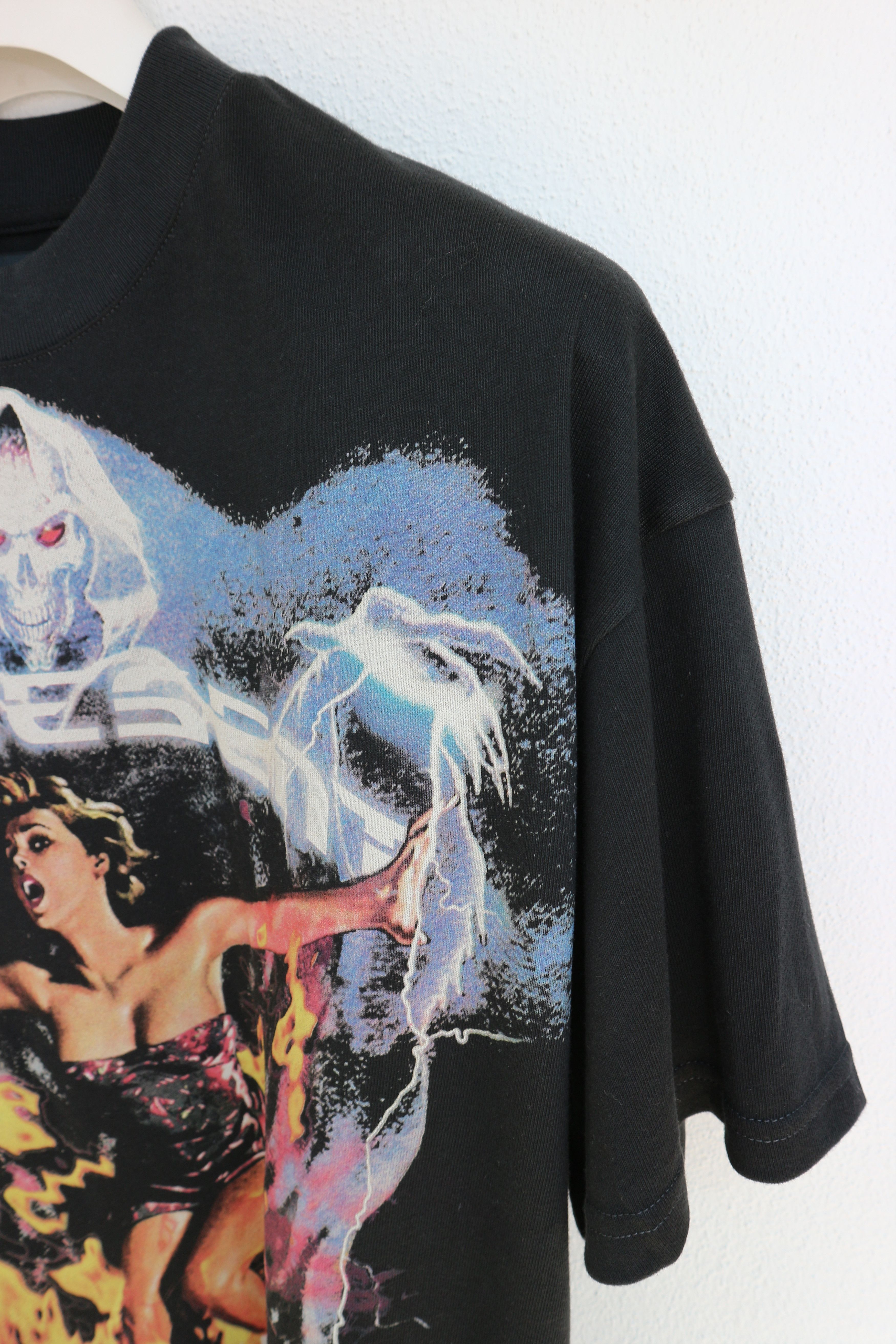 Represent Clo. Brand new Vintage 'Reign in pain' t-shirt Size US S / EU 44-46 / 1 - 3 Thumbnail