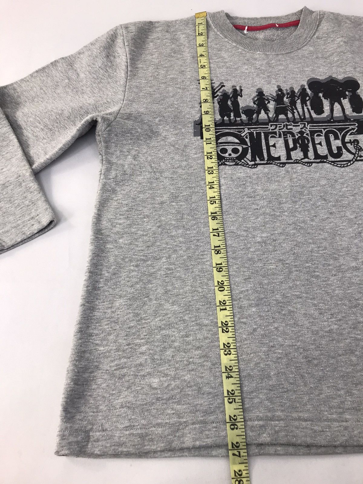 Anime × Japanese Brand × One Piece One Piece Mugiwara Pirate Japanese Anime Manga Crewneck Size US M / EU 48-50 / 2 - 11 Thumbnail