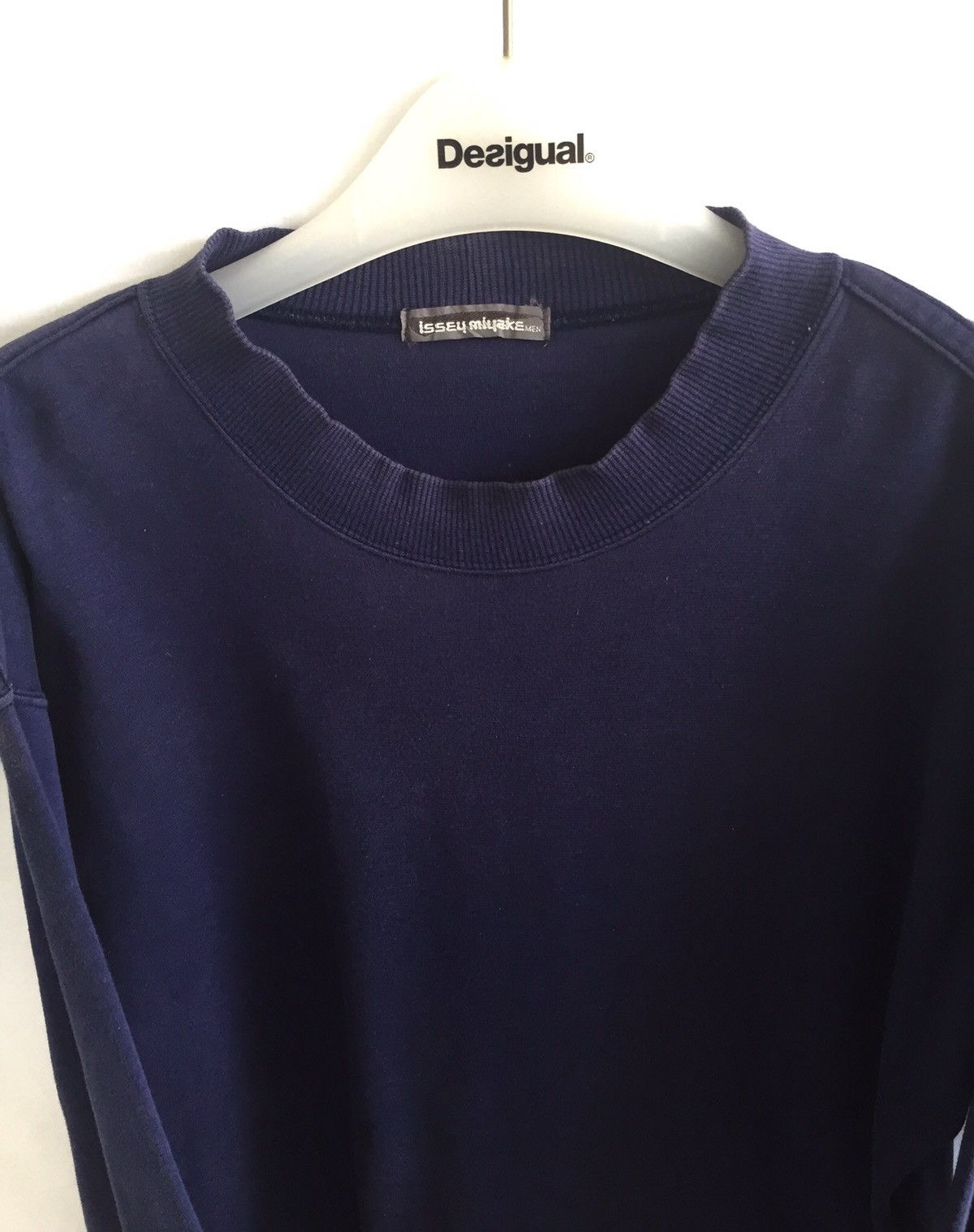Issey Miyake Vintage Issey Miyake 80s Plain Sweatshirt Size US M / EU 48-50 / 2 - 3 Thumbnail