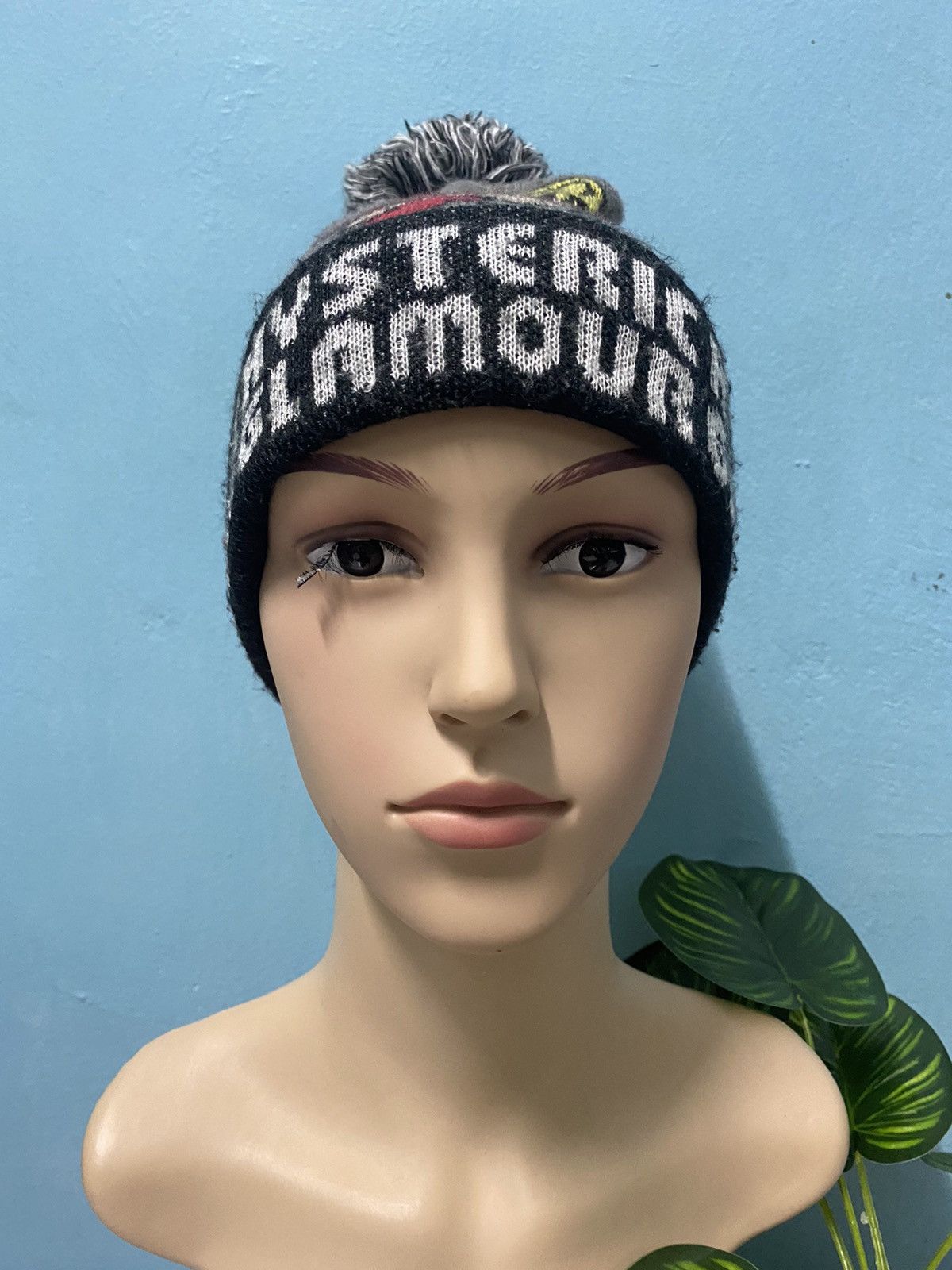 Hysteric Glamour 🔥HYSTERIC GLAMOUR BEANIE / SNOW HATS Size ONE SIZE - 5 Thumbnail