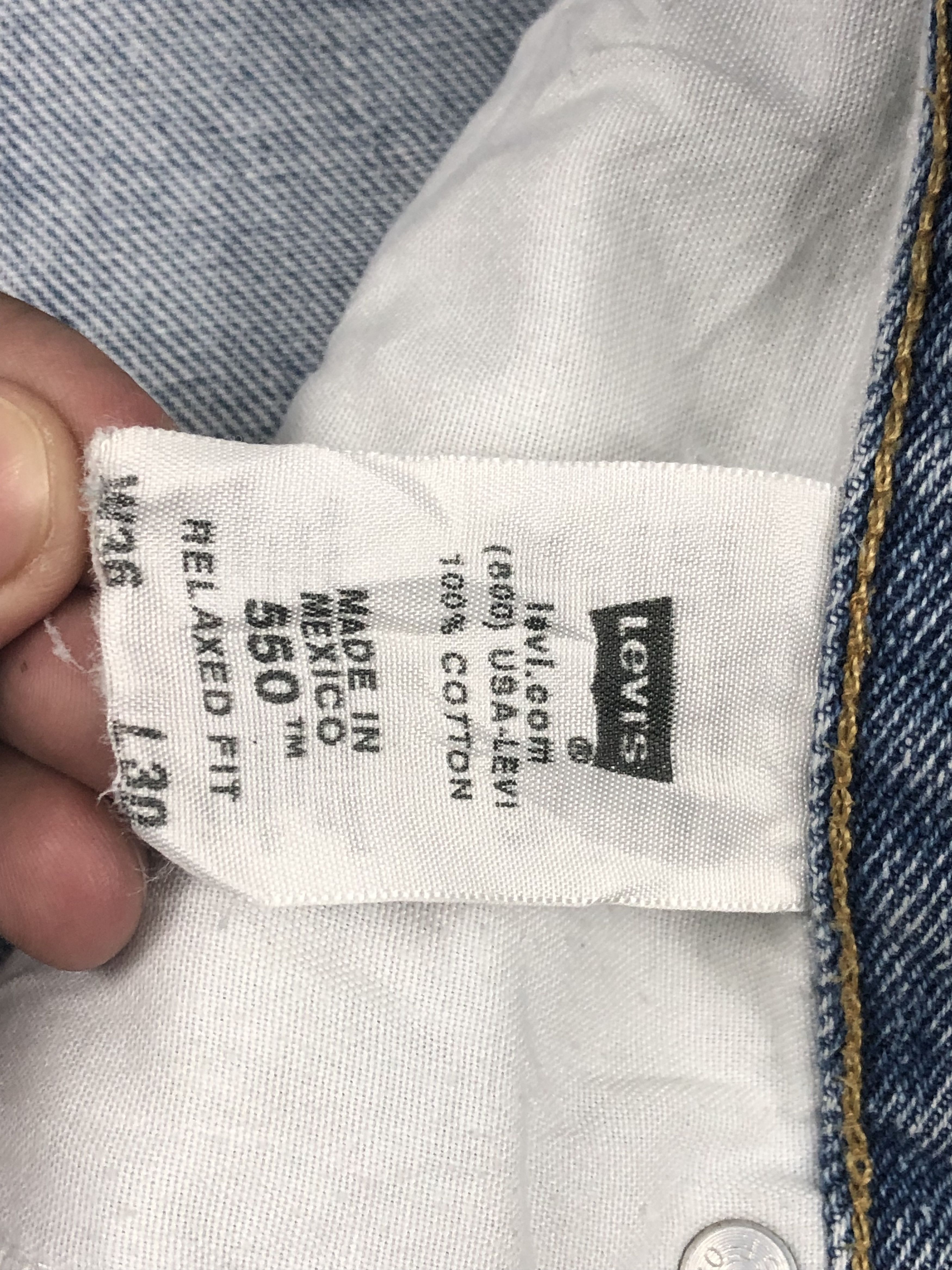 Levi's Vintage Levis 550 Faded Blue Jeans DP1547 Size US 37 - 8 Thumbnail