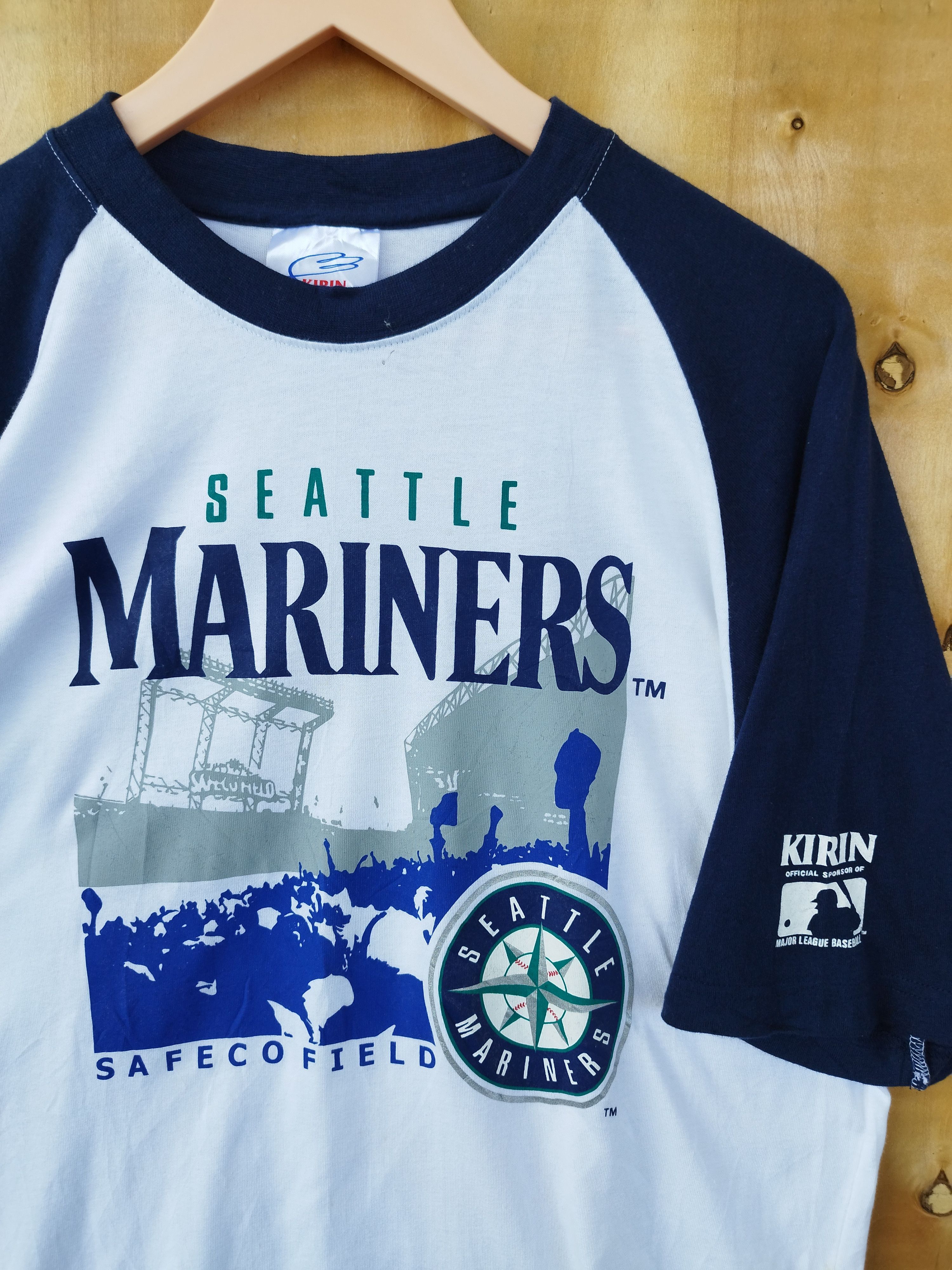 MLB × Majestic Seatle Mariners t shirt raglan Kirin Japan Size US L / EU 52-54 / 3 - 1 Thumbnail