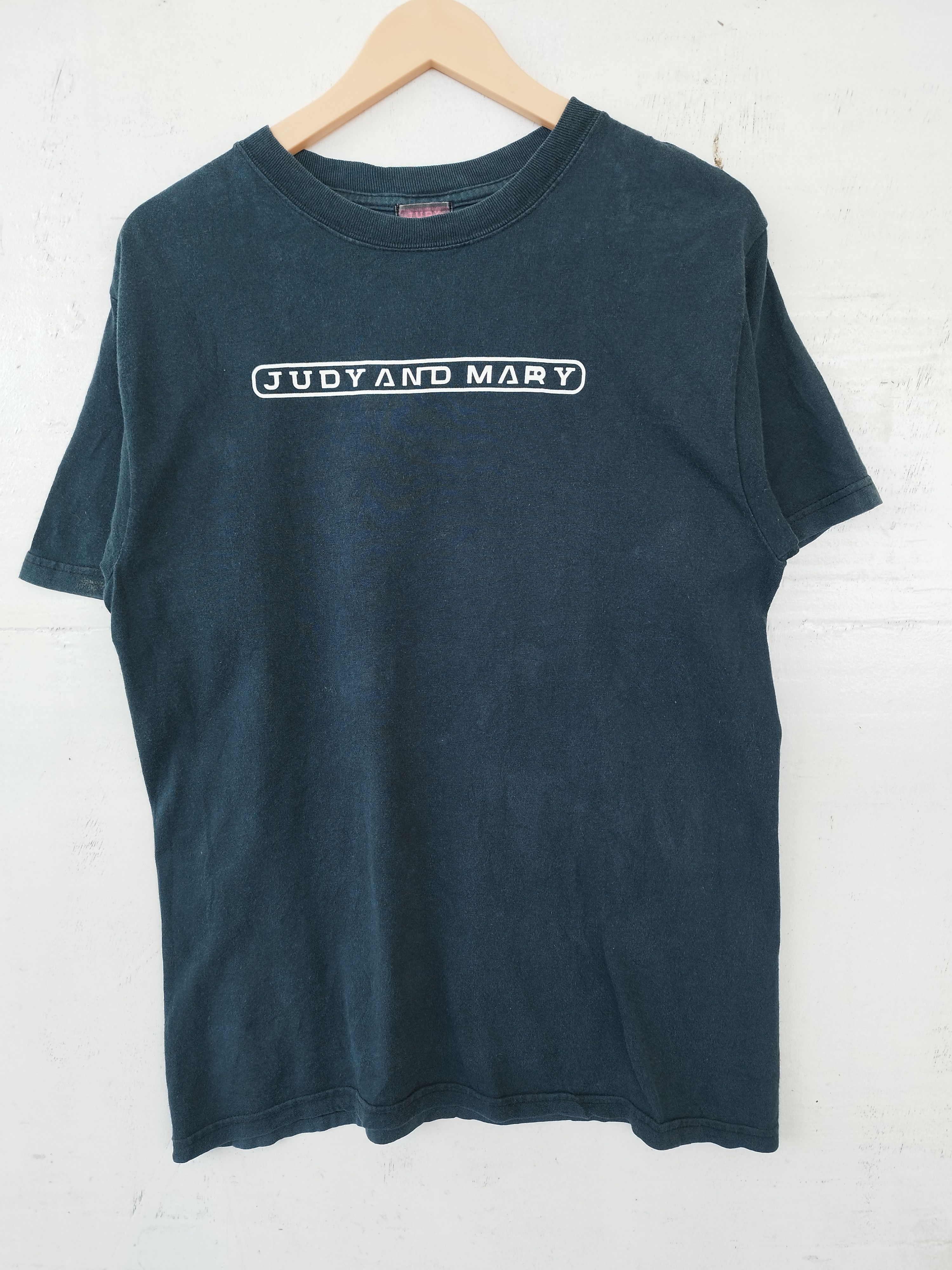 Band Tees 🔥 Vintage 2001 Vintage Judy and Mary t shirt Warp Tour tees Size US M / EU 48-50 / 2 - 5 Thumbnail