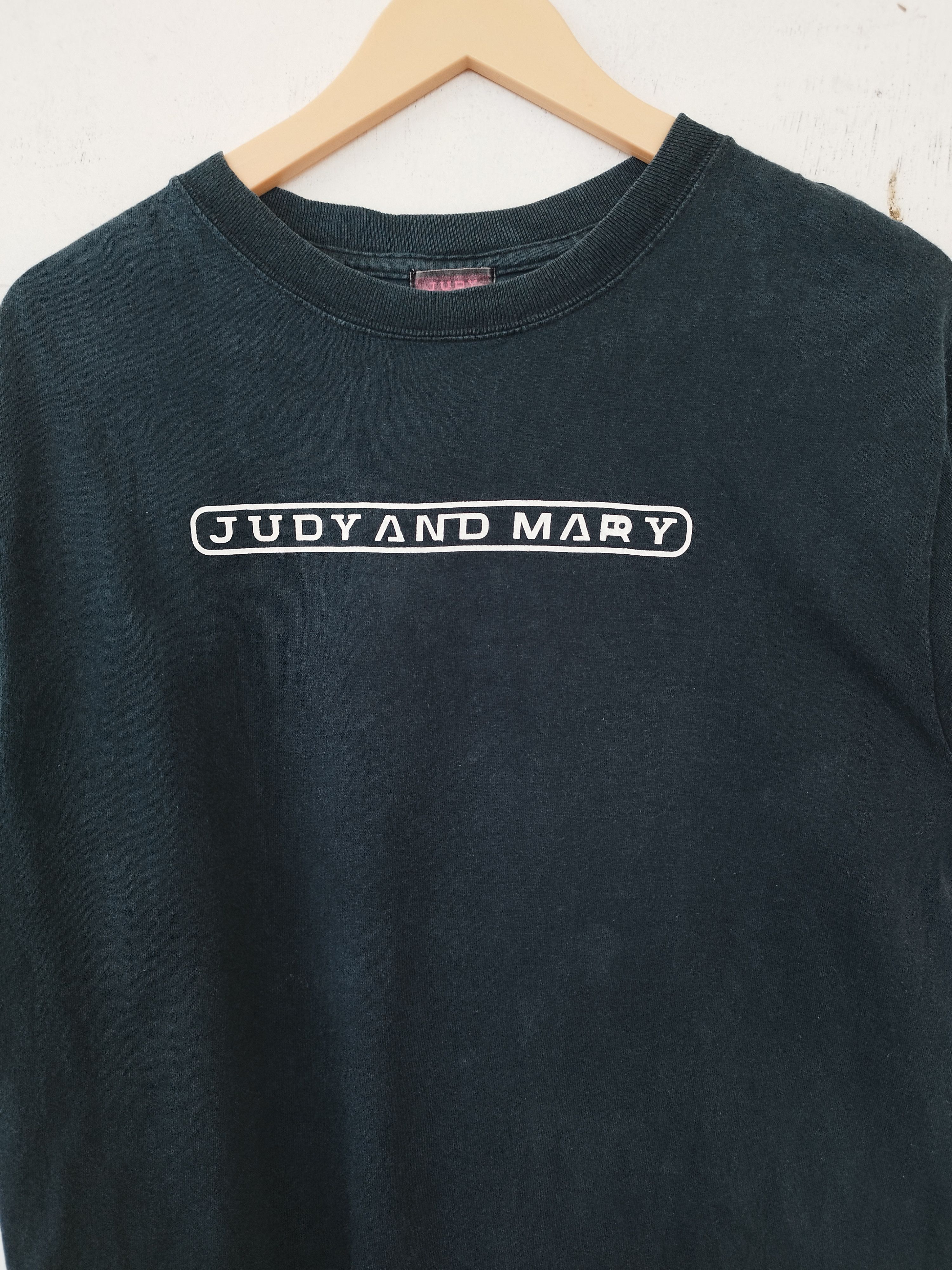 Band Tees 🔥 Vintage 2001 Vintage Judy and Mary t shirt Warp Tour tees Size US M / EU 48-50 / 2 - 4 Thumbnail