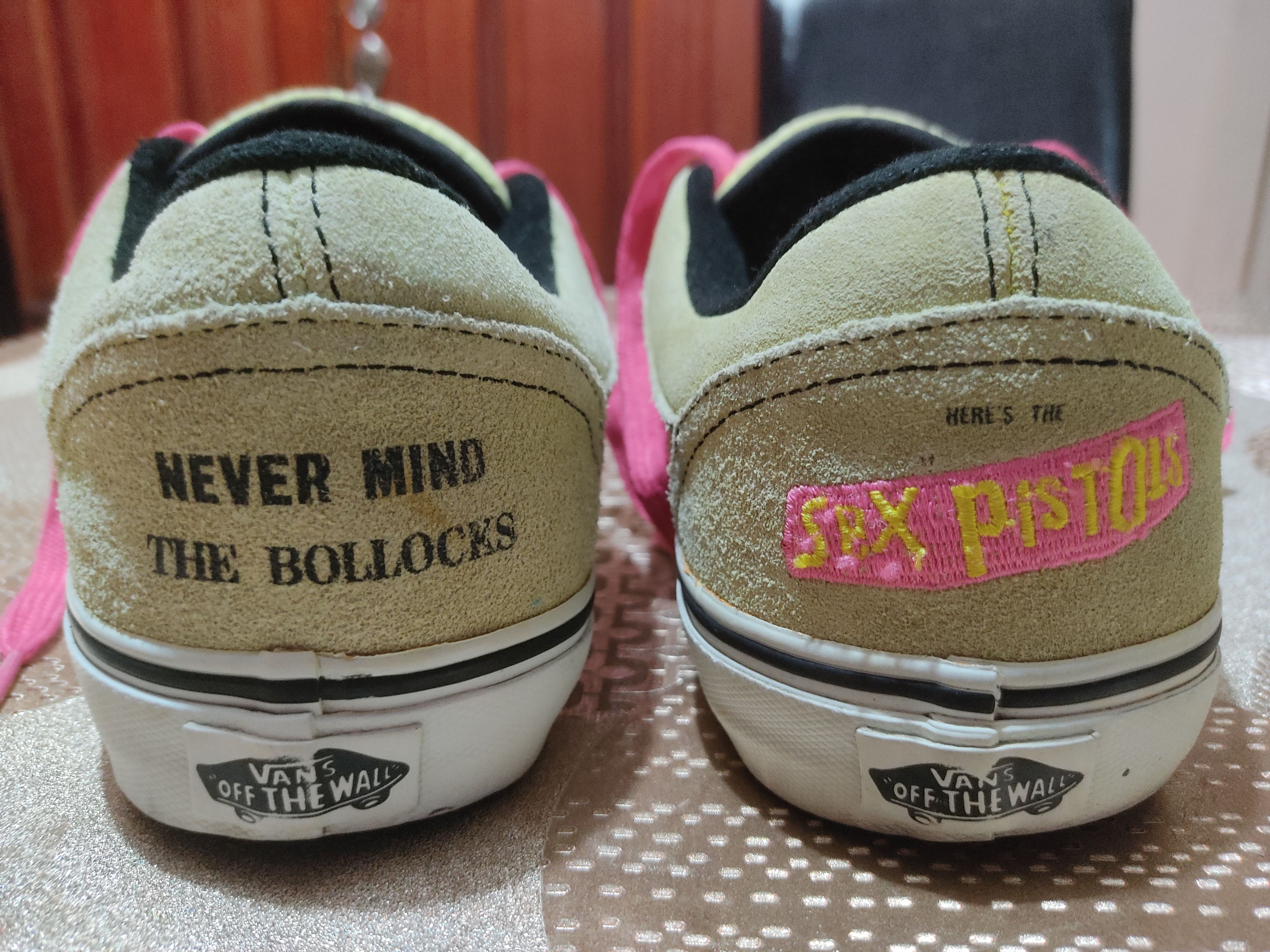 Band Tees Vans X Sex Pistols Never Mind the Bollocks Rowley Style 99's Size US 9 / EU 42 - 6 Thumbnail