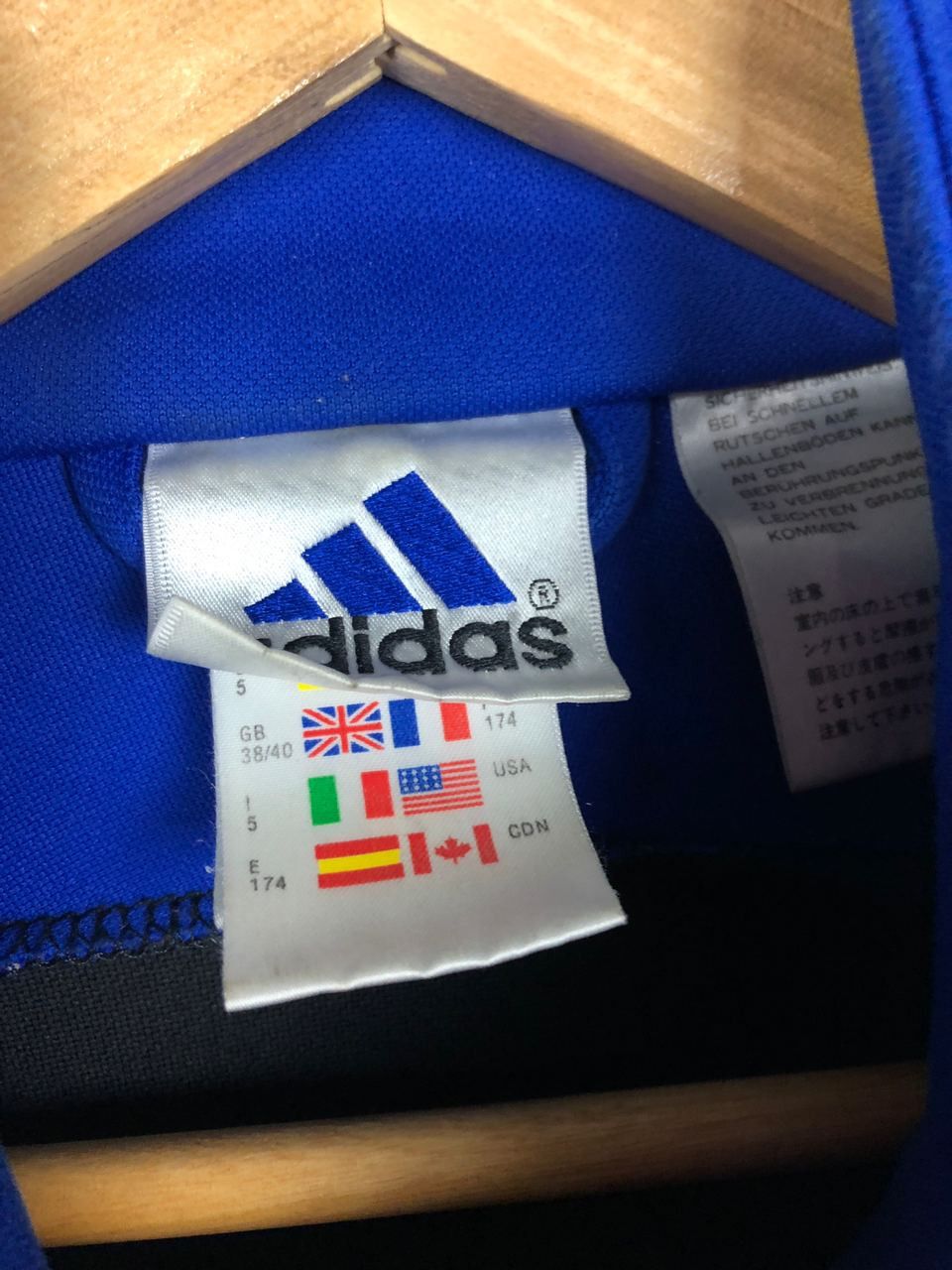 Adidas Adidas vintage sweatshirt blue black size L Size US L / EU 52-54 / 3 - 4 Thumbnail