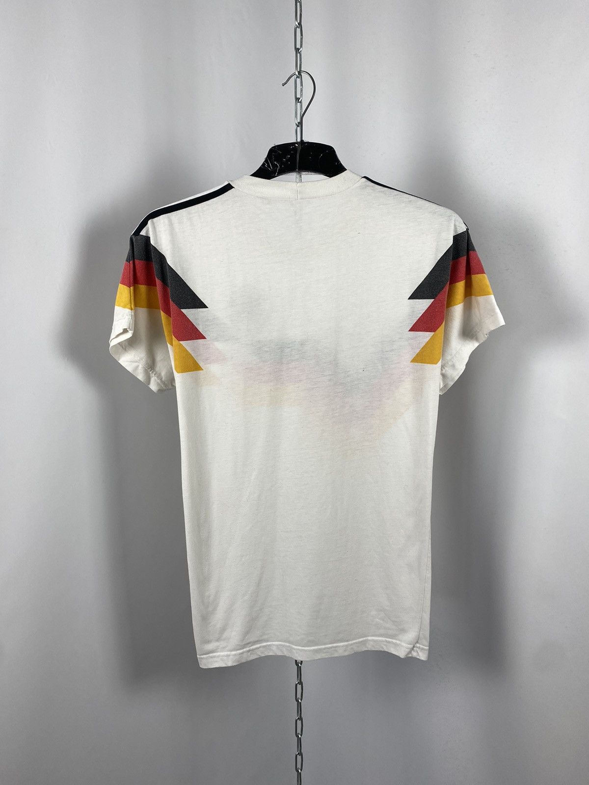 Adidas Adidas Germany football T-shirts vintage size XL Size US XL / EU 56 / 4 - 5 Thumbnail