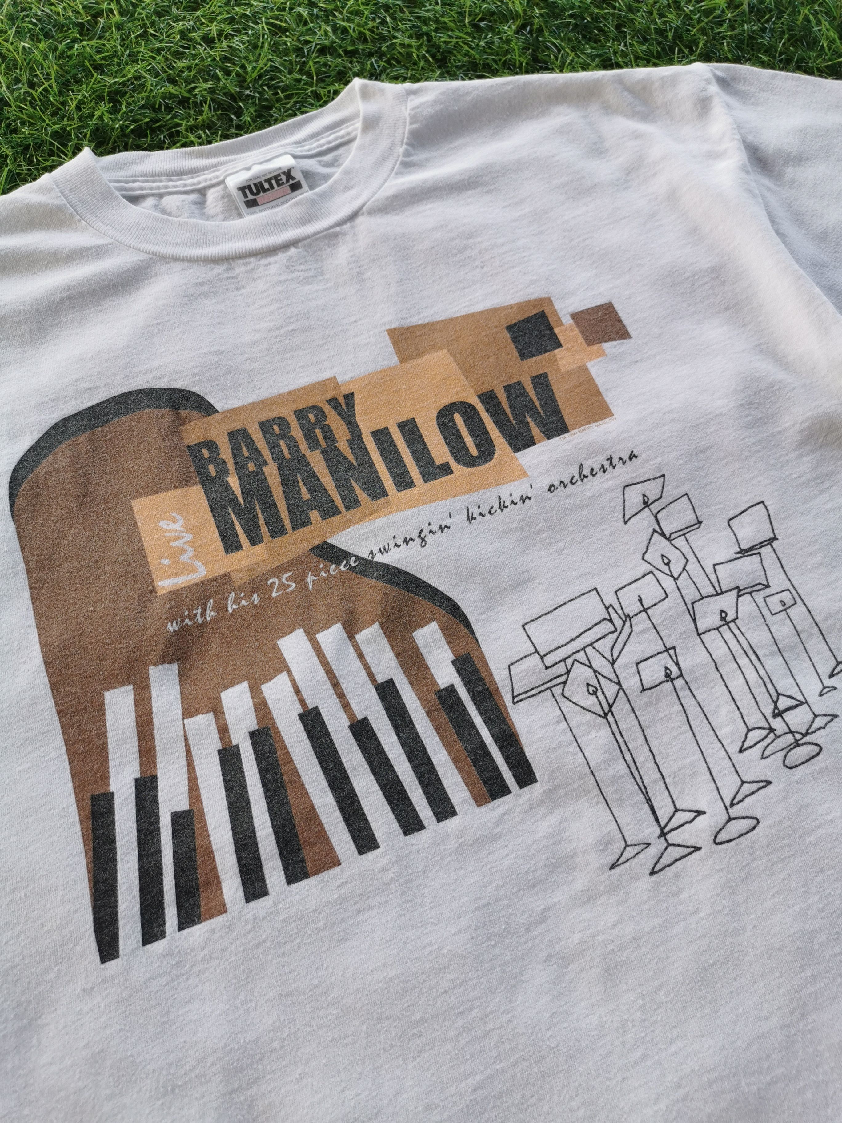 Band Tees 1999 Barry Manilow American Singer Artist Vintage Tshirt Size US L / EU 52-54 / 3 - 3 Thumbnail