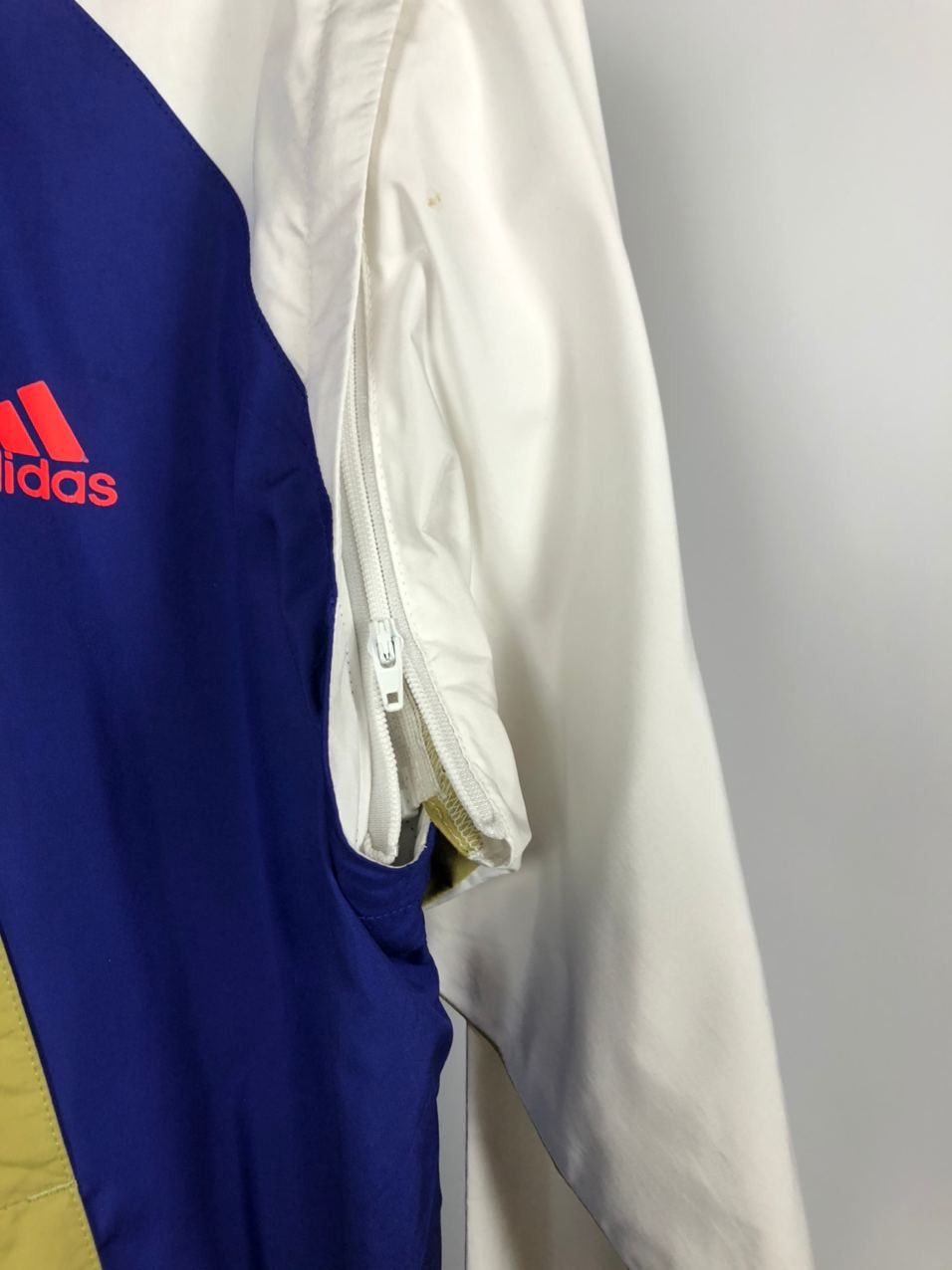 Adidas Men’s Adidas vintage full size L Size US L / EU 52-54 / 3 - 6 Thumbnail