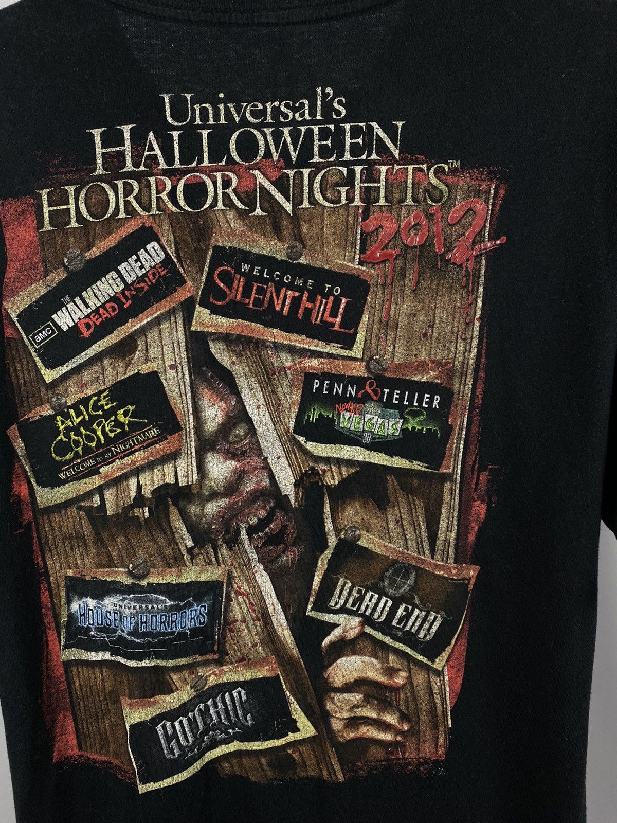 Band Tees × Vintage Halloween big logo T-shirts band tee vintage size XL Size US XL / EU 56 / 4 - 3 Thumbnail