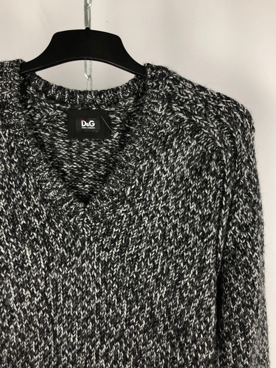 Dolce & Gabbana Dolce & Gabbana sweaters v-neck gray size L Size US L / EU 52-54 / 3 - 2 Thumbnail