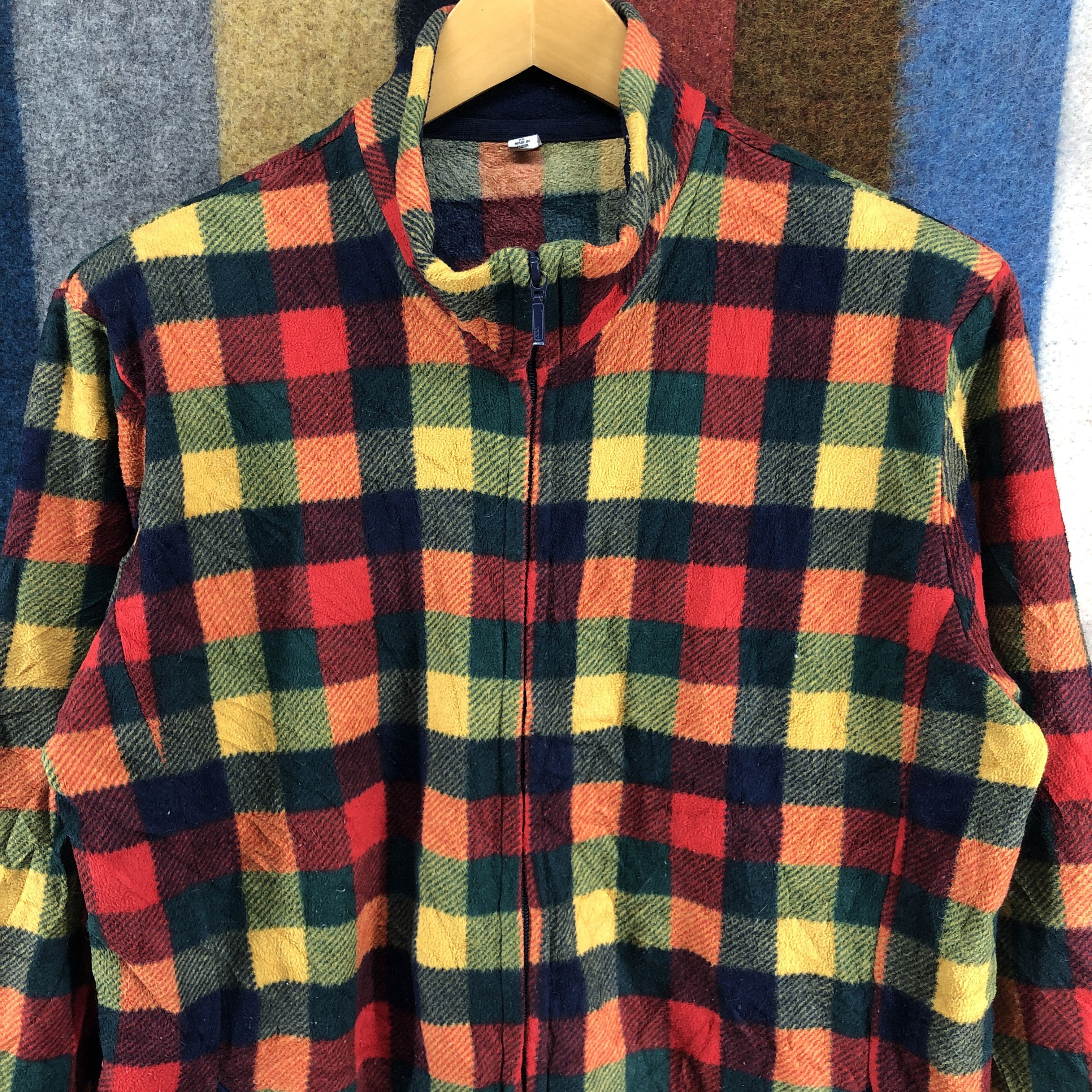 Uniqlo UNIQLO Zipper Fleece Colourful #090/E Size US M / EU 48-50 / 2 - 2 Thumbnail
