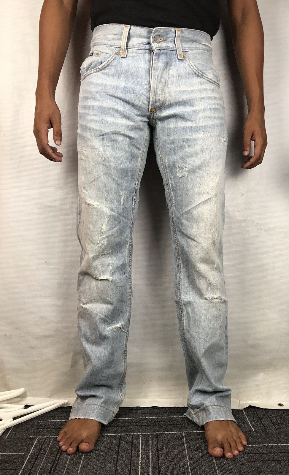 Dolce & Gabbana DOLCE & GABBANA Distressed Denim Jeans Size US 32 / EU 48 - 24 Thumbnail