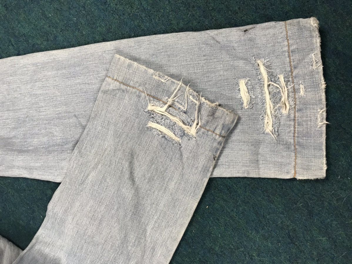 Dolce & Gabbana DOLCE & GABBANA Distressed Denim Jeans Size US 32 / EU 48 - 22 Thumbnail