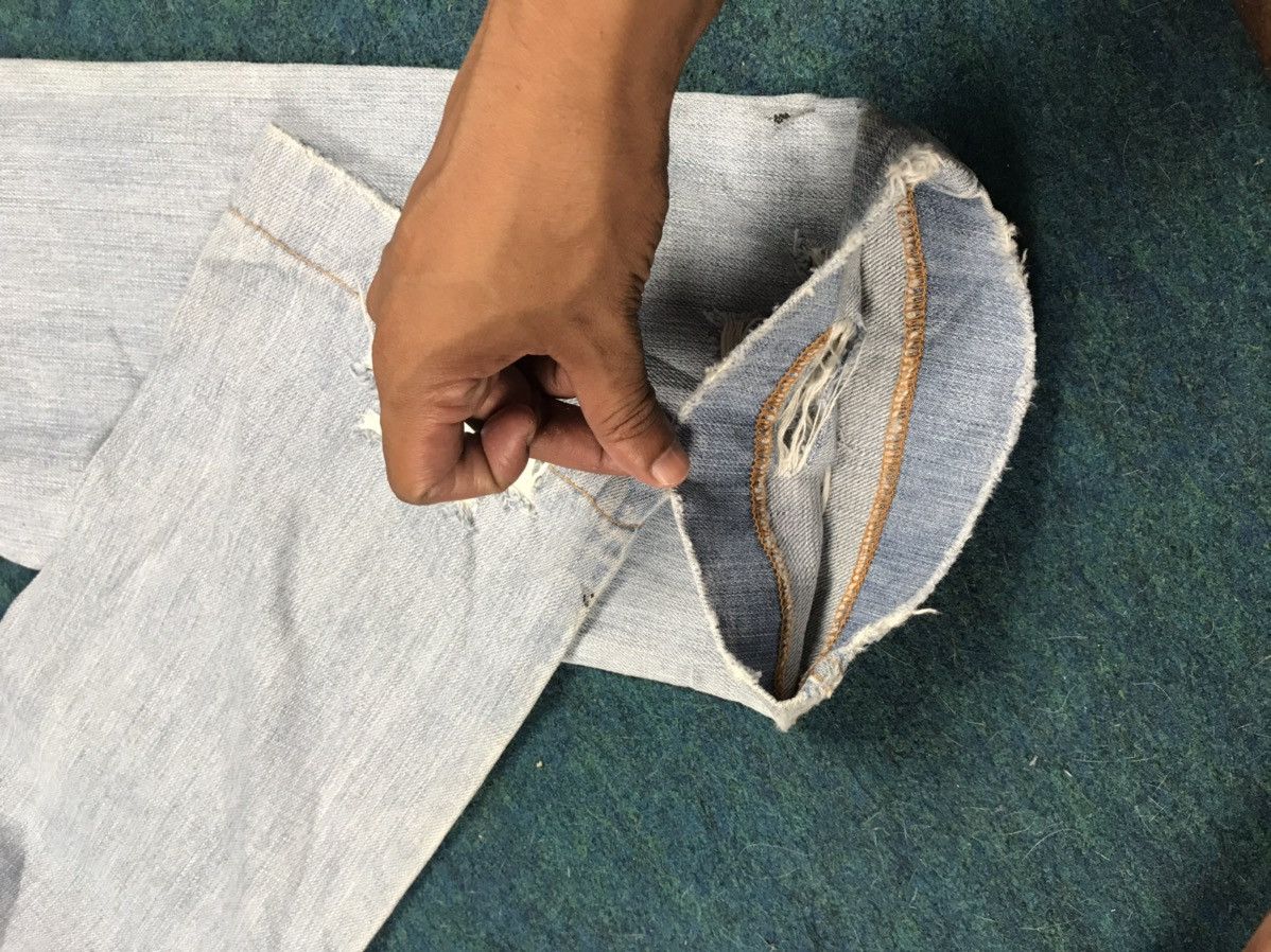 Dolce & Gabbana DOLCE & GABBANA Distressed Denim Jeans Size US 32 / EU 48 - 23 Thumbnail