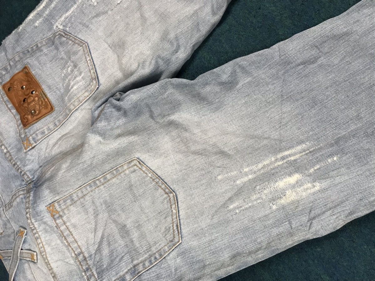 Dolce & Gabbana DOLCE & GABBANA Distressed Denim Jeans Size US 32 / EU 48 - 21 Thumbnail
