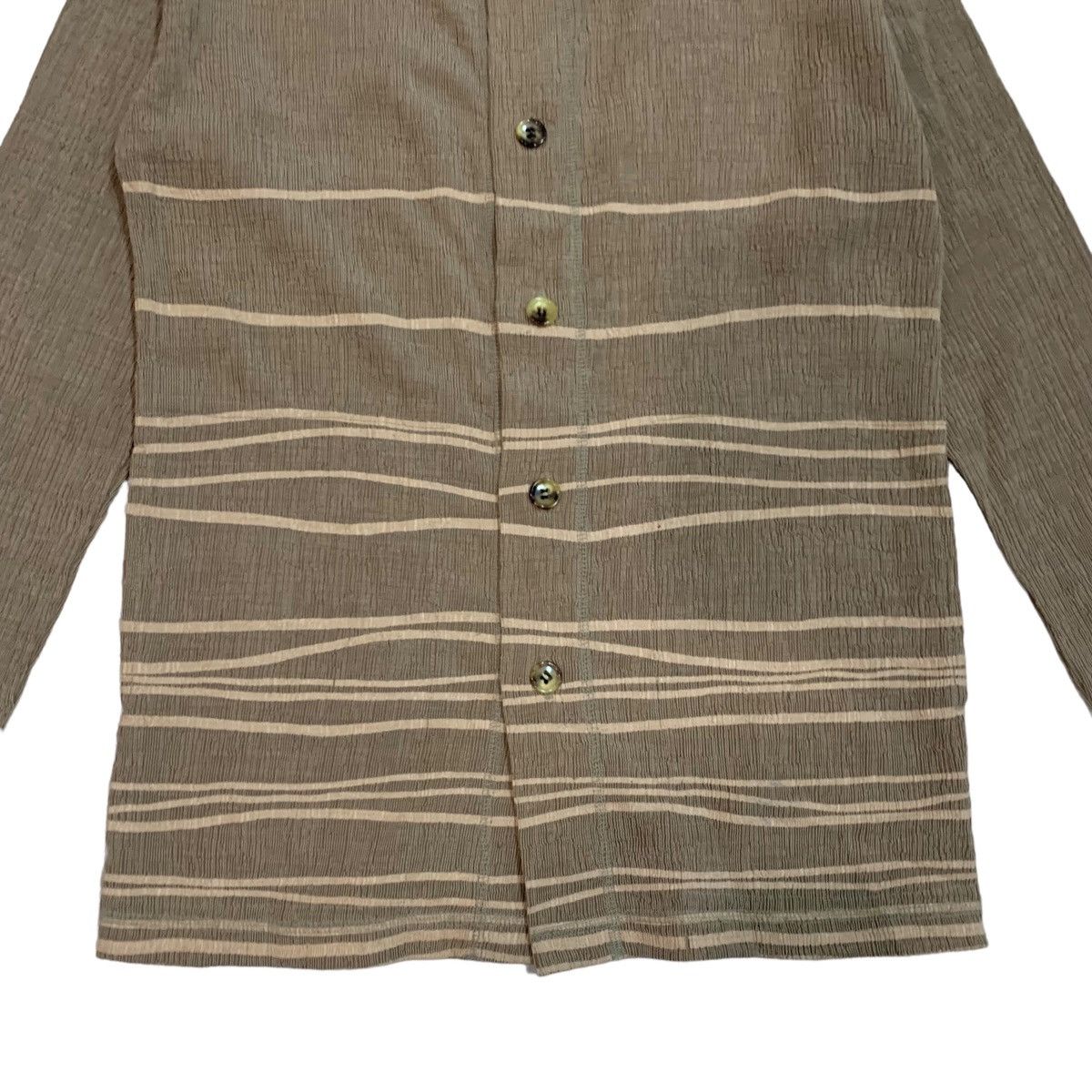 Issey Miyake × Pleats Please Issey Miyake 🔥Plantation Issey Miyake Pleated Button Jacket Size US S / EU 44-46 / 1 - 6 Thumbnail