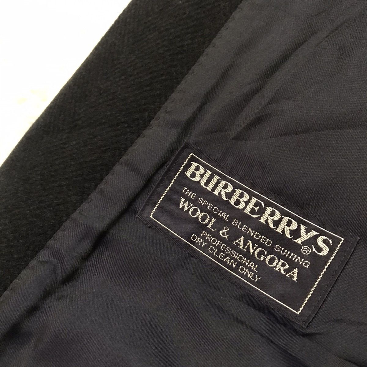 Burberry Burberry wool & angora blezer jacket made in Japan Size US M / EU 48-50 / 2 - 10 Thumbnail