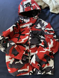 Size L - Supreme x Nike Arc Corduroy Hooded Jacket (Red Camo)(SS22)