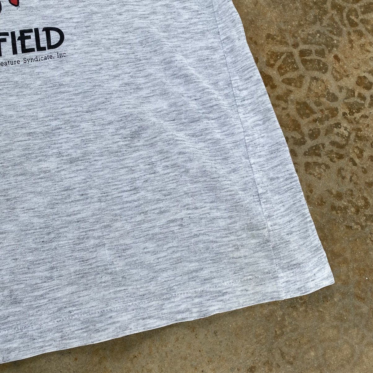 Vintage Vintage 70s Garfield Slam Dunk Distressed Tees Size US L / EU 52-54 / 3 - 9 Thumbnail