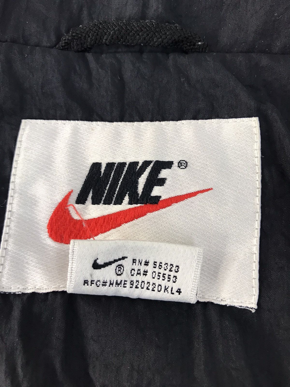 Nike × Vintage 90s Nike Quilted Windbreakers Zip Up Big Embroidery Logo Size US L / EU 52-54 / 3 - 8 Thumbnail