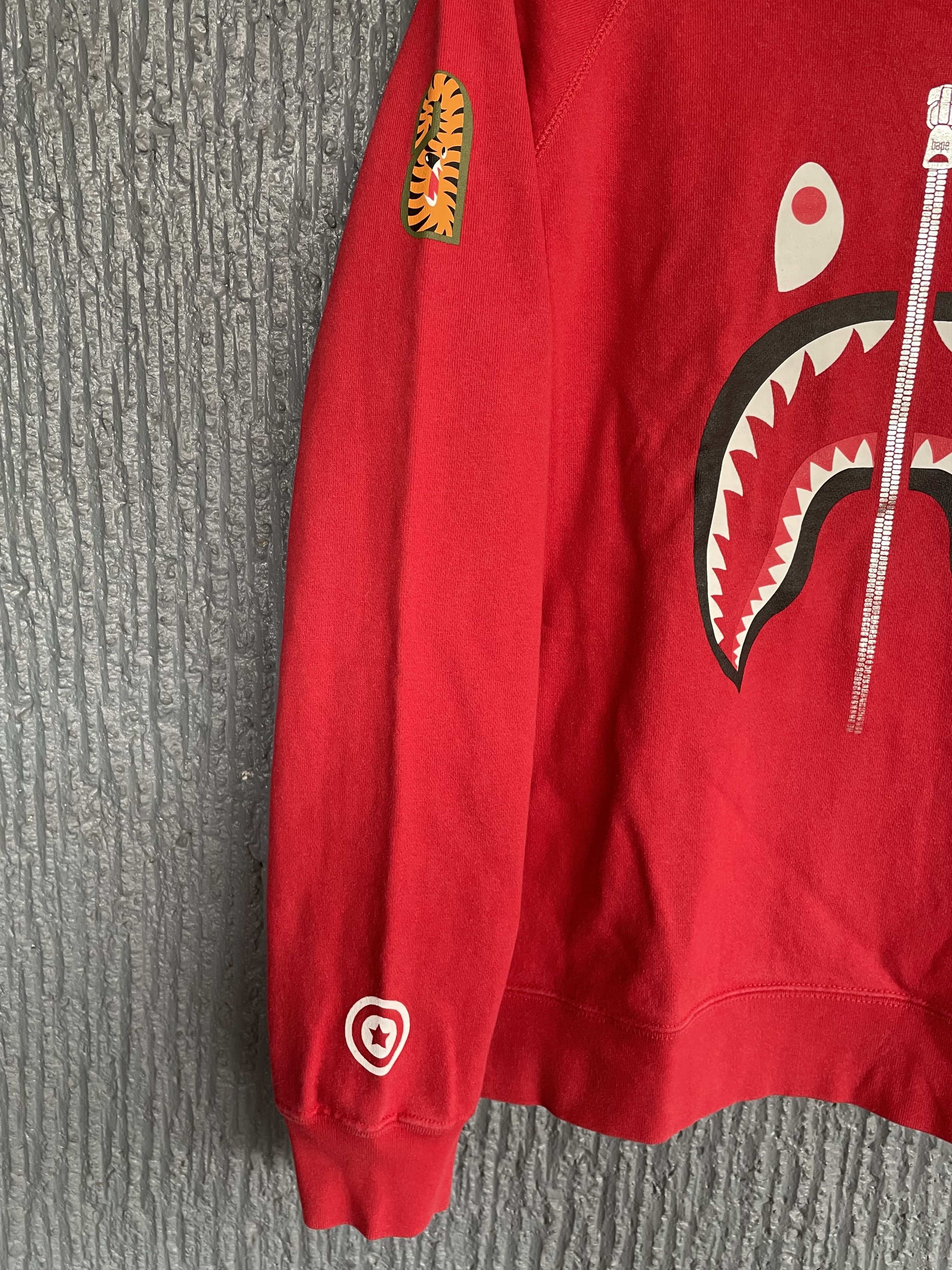 Bape Bape Shark Crewneck Size S / US 4 / IT 40 - 3 Thumbnail