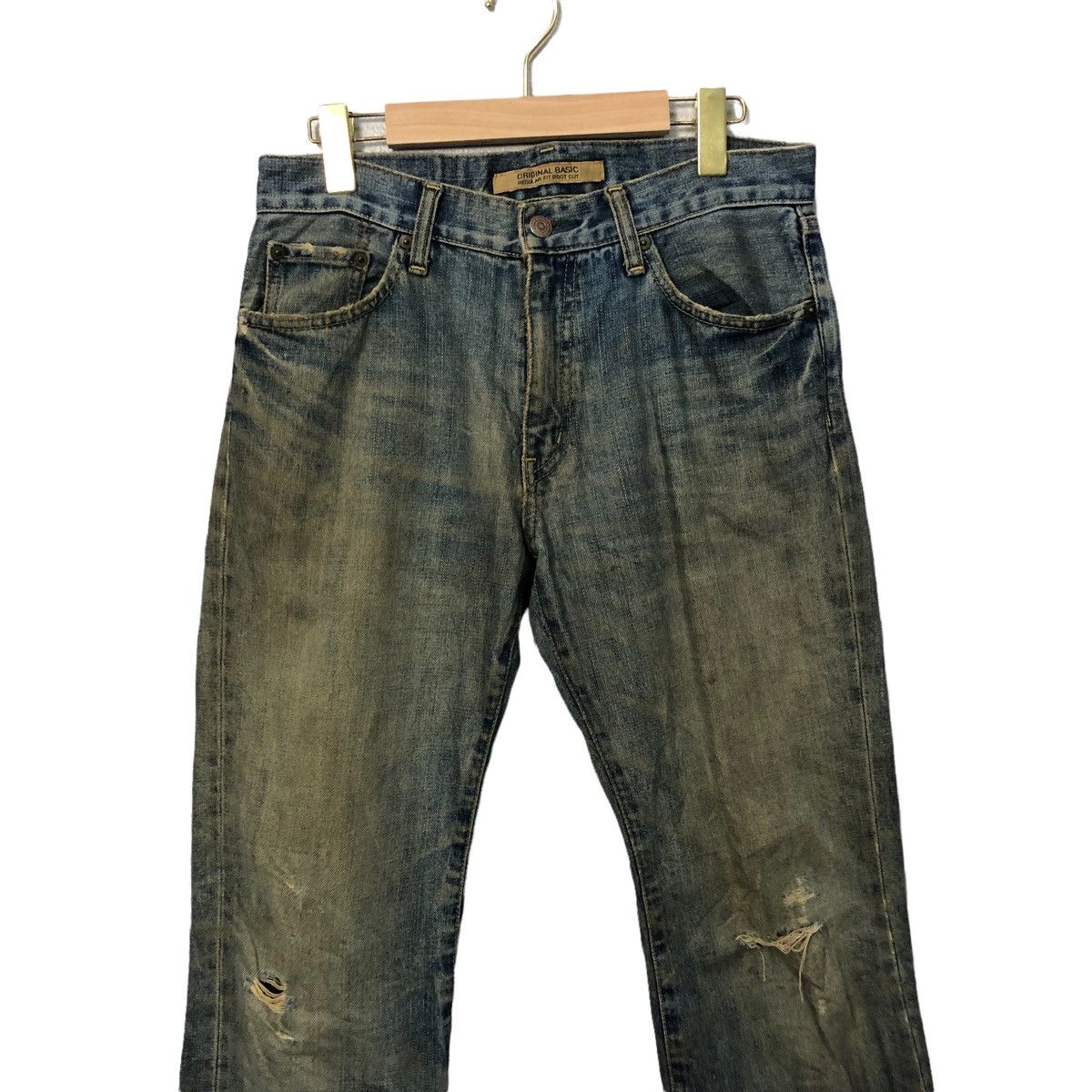 Japanese Brand Vintage Uniqlo Original Basic Distressed Denim Pants W31 Size US 31 - 2 Thumbnail