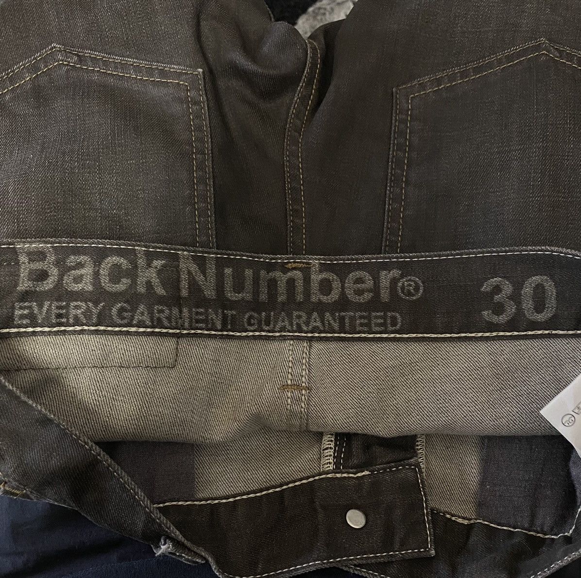 Japanese Brand × Other Back Number Japan Waxed Denim Cargo 7 Pocket Pants Size US 30 / EU 46 - 16 Thumbnail