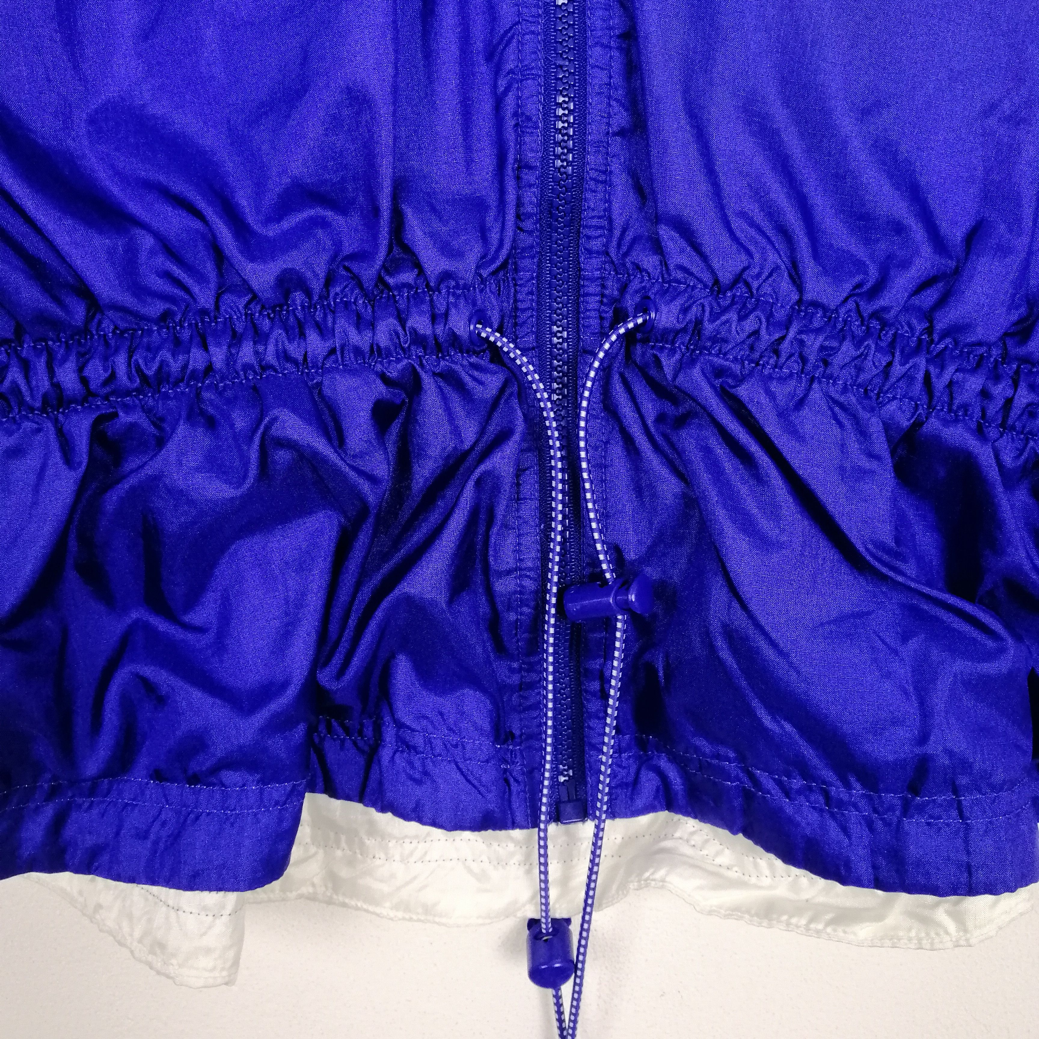 Nike 🔥VINTAGE 90s Nike Swoosh big logo nylon jacket Size US L / EU 52-54 / 3 - 4 Thumbnail