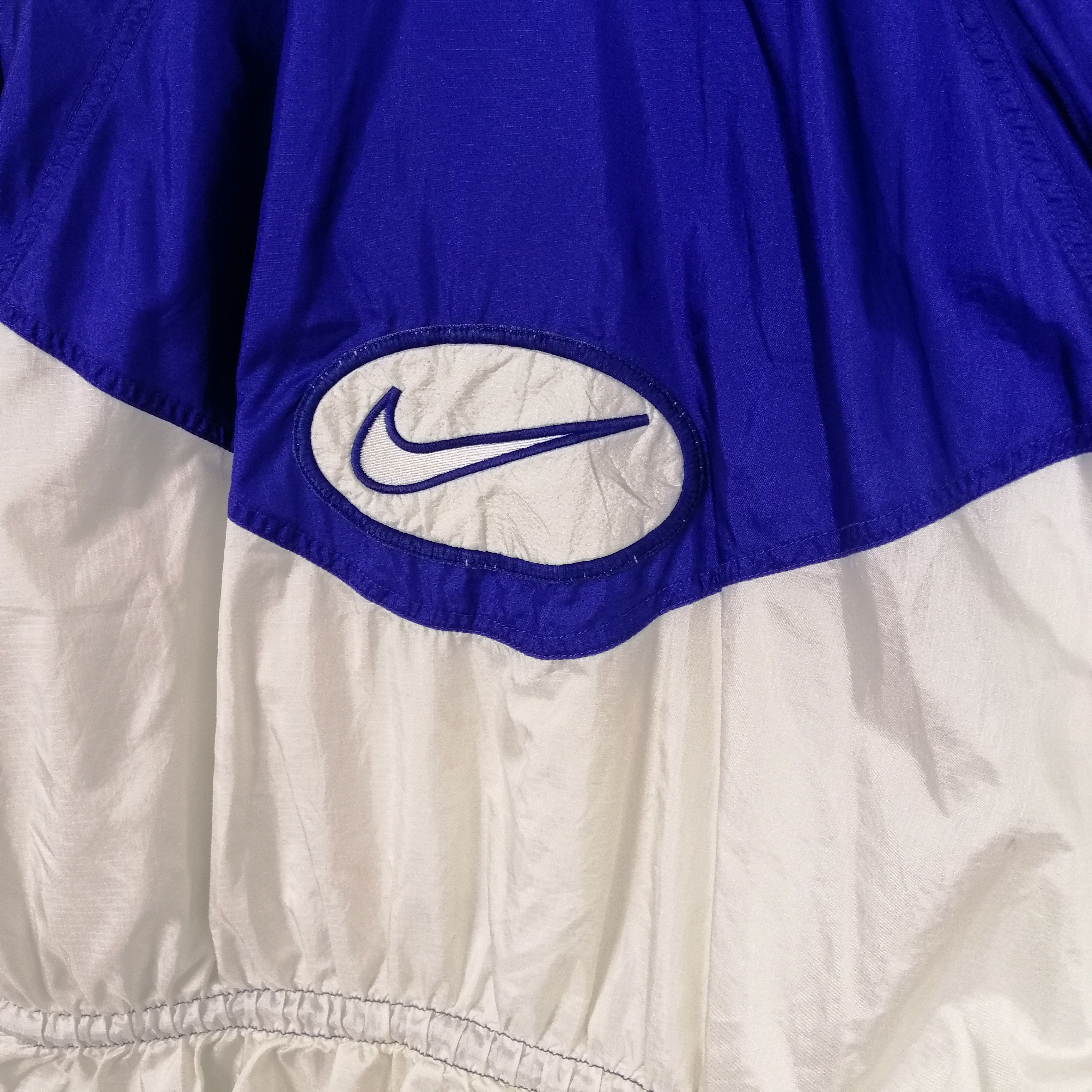 Nike 🔥VINTAGE 90s Nike Swoosh big logo nylon jacket Size US L / EU 52-54 / 3 - 7 Thumbnail