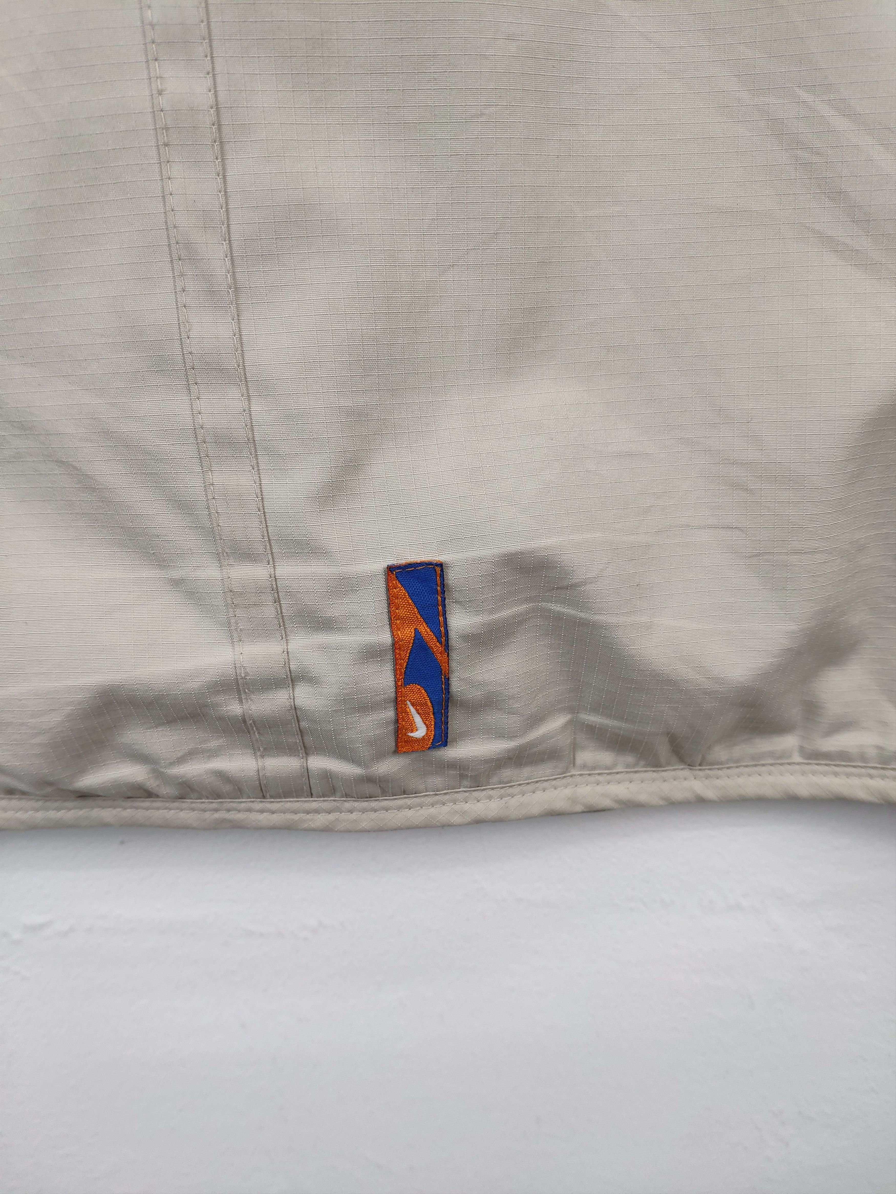 Nike × Vintage Vintage Nike Hoodie Jacket Outdoor Size US L / EU 52-54 / 3 - 25 Thumbnail