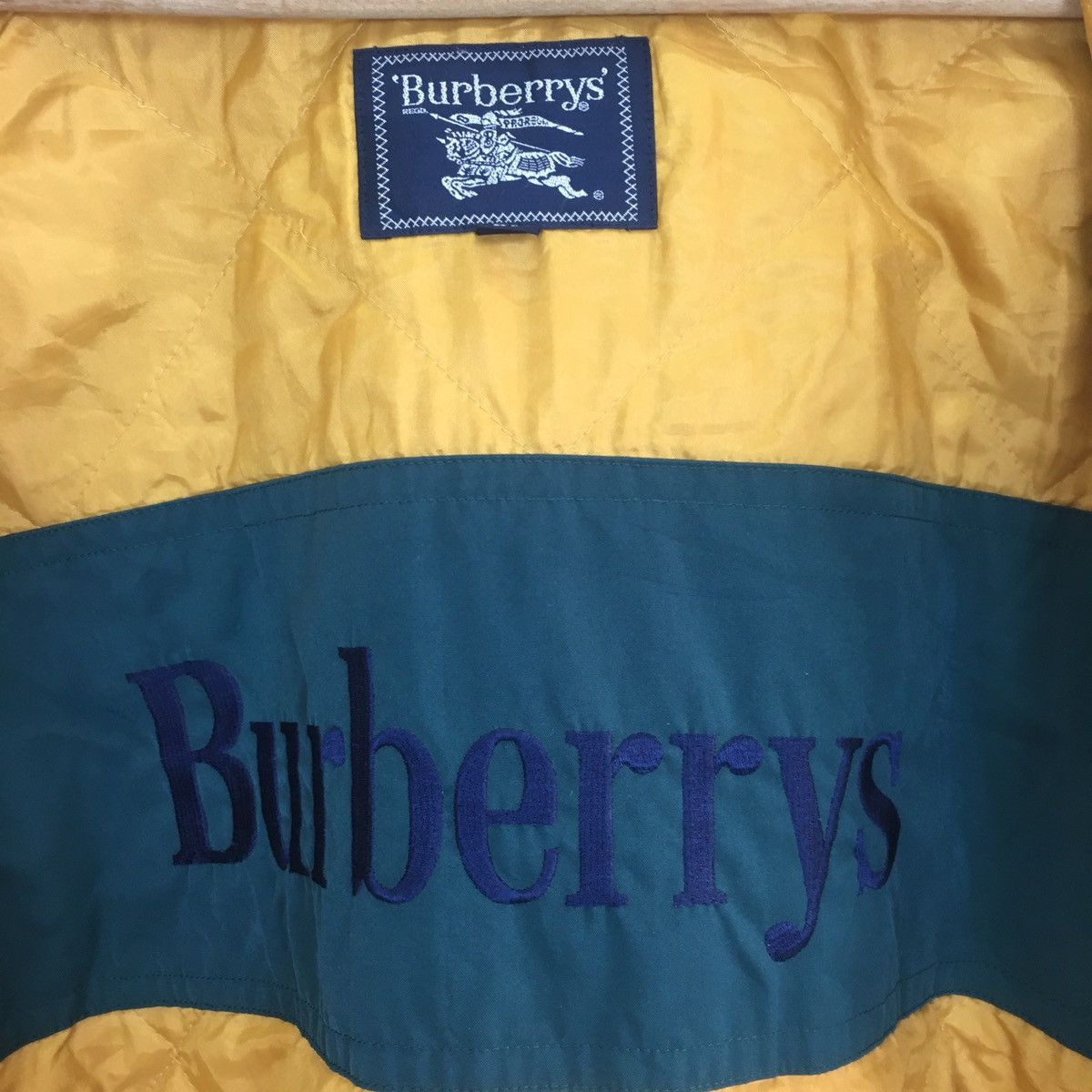 Burberry Burberry Fleece Jacket Spell Out Lining Size US M / EU 48-50 / 2 - 8 Thumbnail