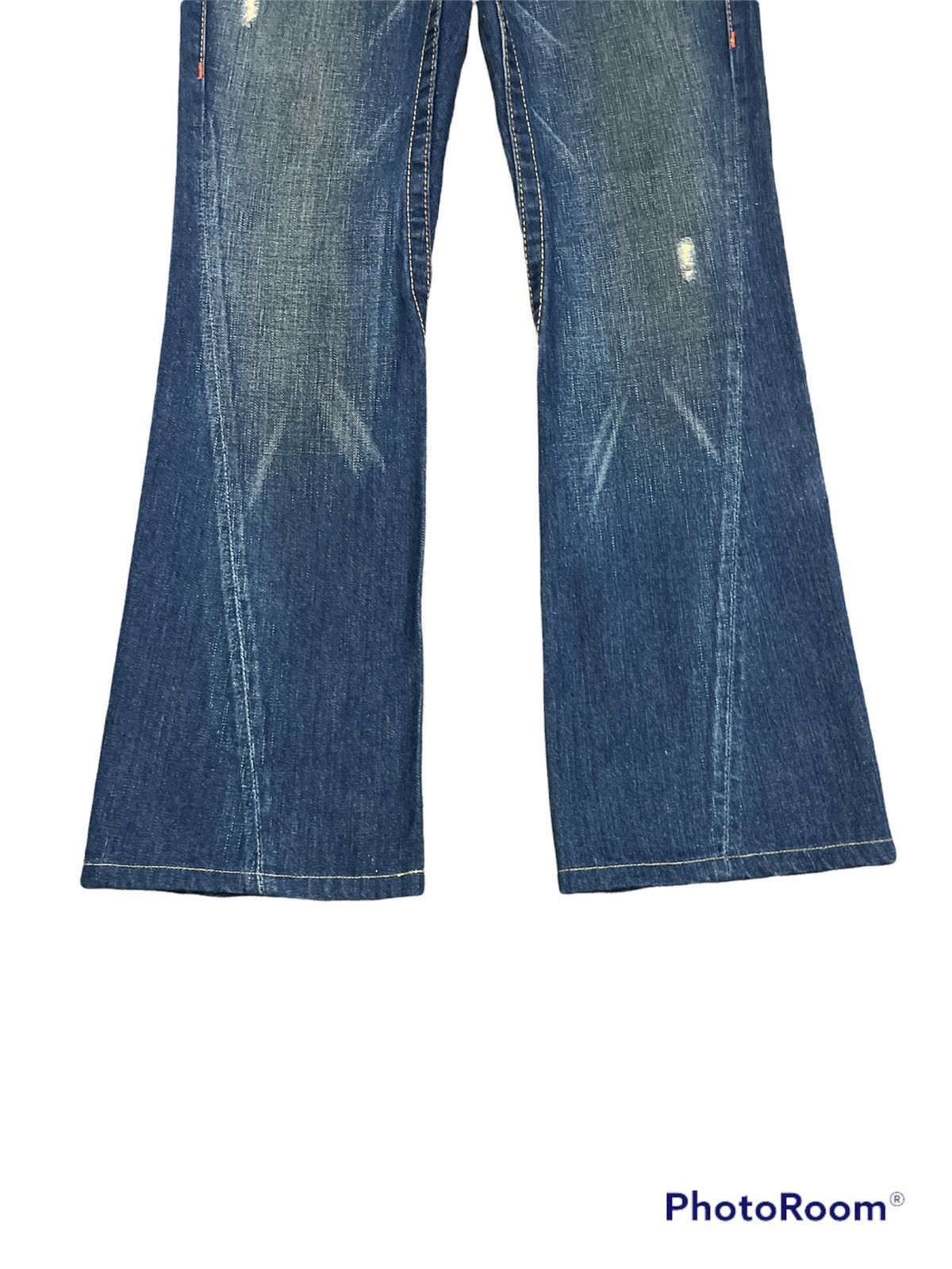 True Religion SICK🔥Vintage True Religion FLARED Ripped Denim Pant Size US 28 / EU 44 - 4 Thumbnail