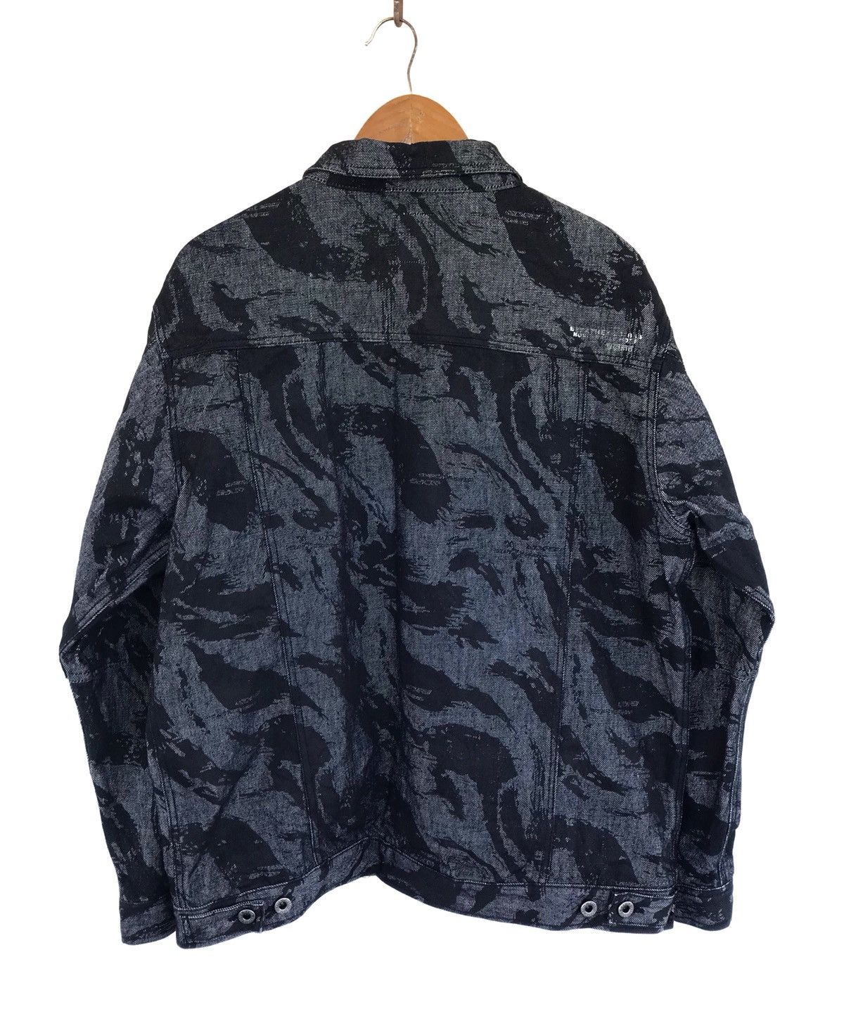 Japanese Brand Breath Camo Overprinted Japan Streetwear Denim Jacket Size US M / EU 48-50 / 2 - 5 Thumbnail