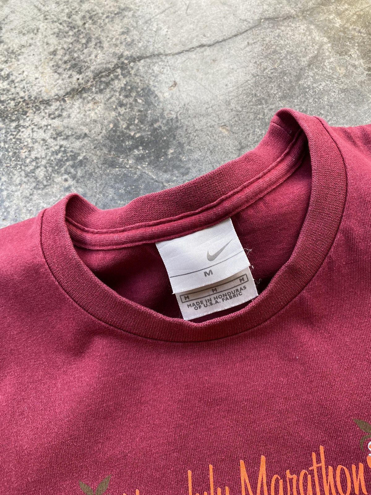 Nike Vintage Nike Honolulu Marathon Distressed Tees Size US M / EU 48-50 / 2 - 7 Thumbnail