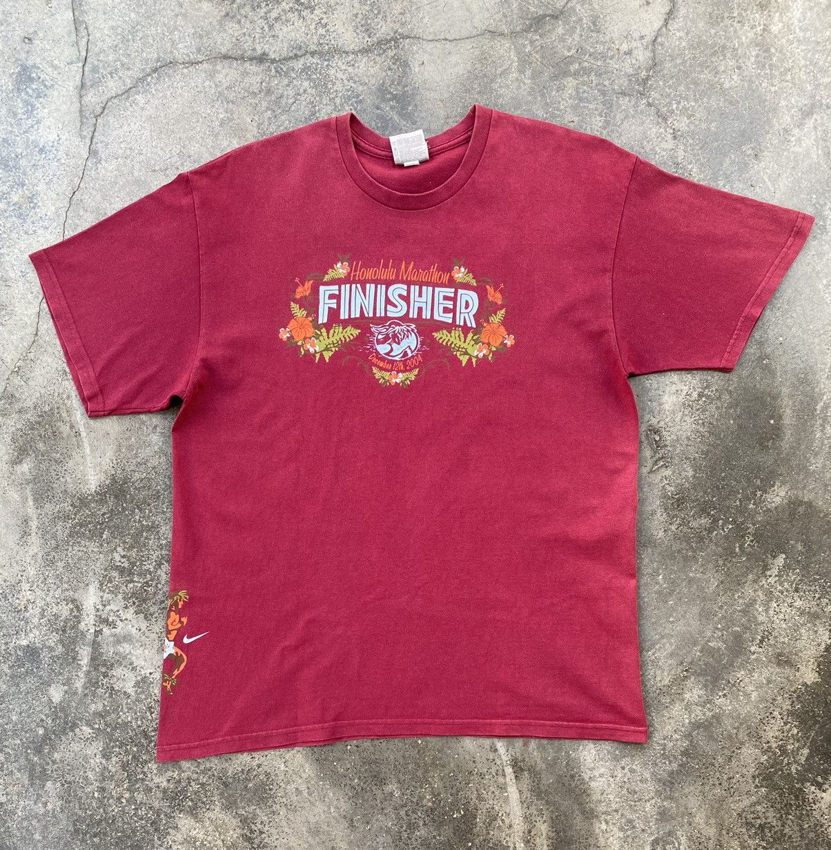 Vintage Nike Honolulu Marathon Distressed Tees