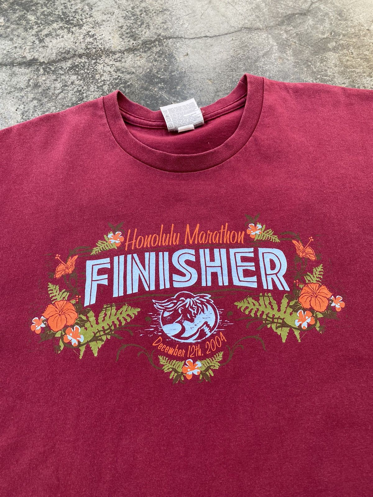 Nike Vintage Nike Honolulu Marathon Distressed Tees Size US M / EU 48-50 / 2 - 3 Thumbnail