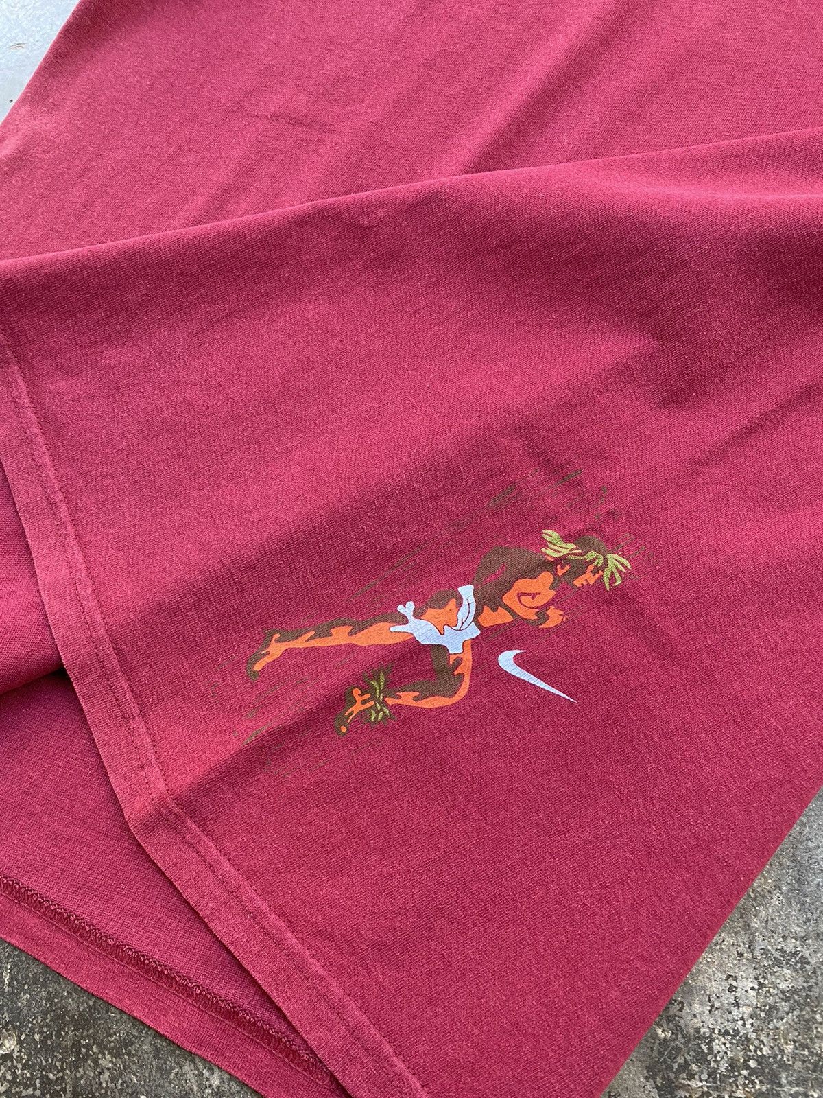 Nike Vintage Nike Honolulu Marathon Distressed Tees Size US M / EU 48-50 / 2 - 6 Thumbnail