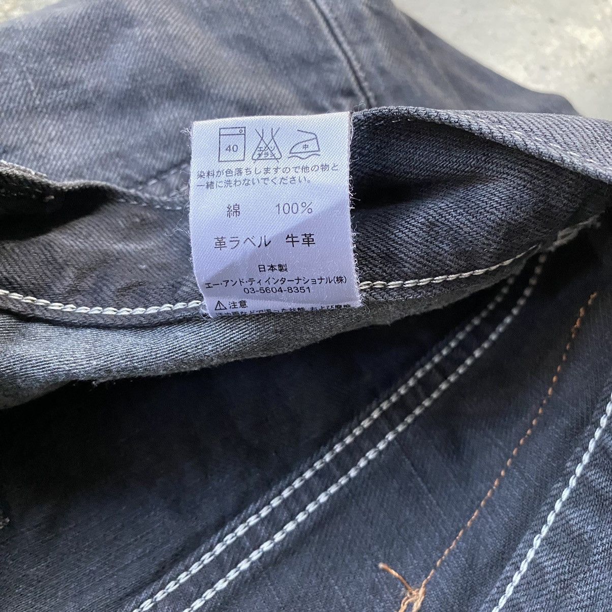 Carhartt Vintage Carhartt Sun Faded Distressed Denim Size US 37 - 13 Thumbnail