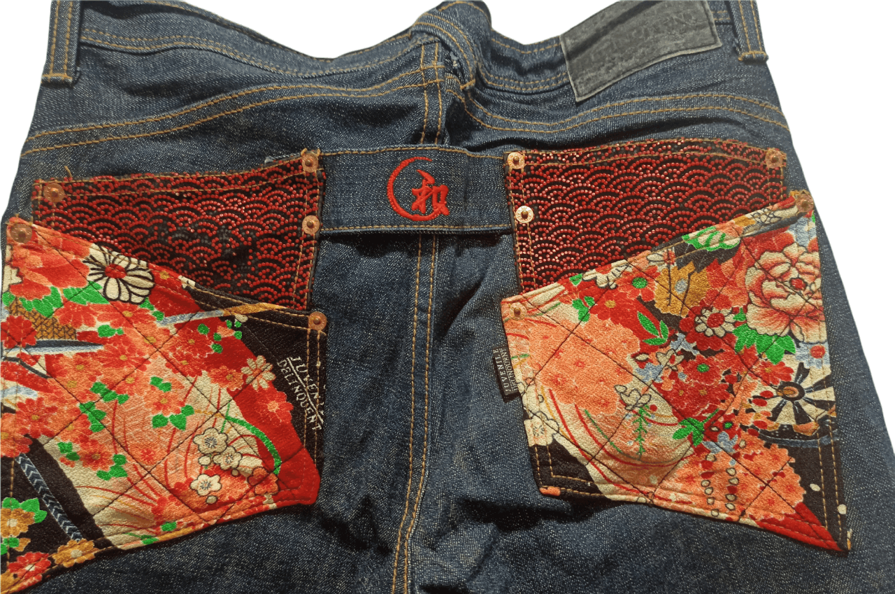 Blue Blue Japan Vintage JUVENILE DELINQUENT Jeans Made in Japan Size US 32 / EU 48 - 5 Thumbnail