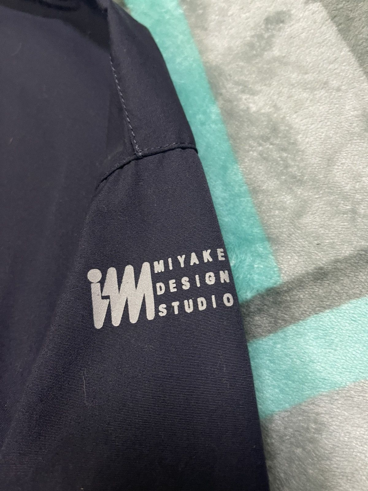 Issey Miyake ISSEY MIYAKE SQUIRREL WINDCOAT JACKET Size US XL / EU 56 / 4 - 12 Thumbnail